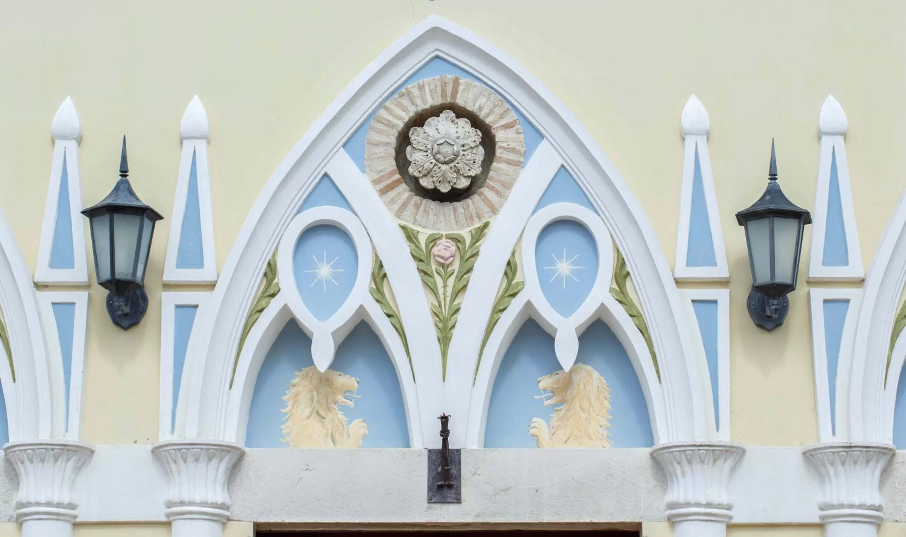 Decorative detail in Grand Hotel Vigna Nocelli