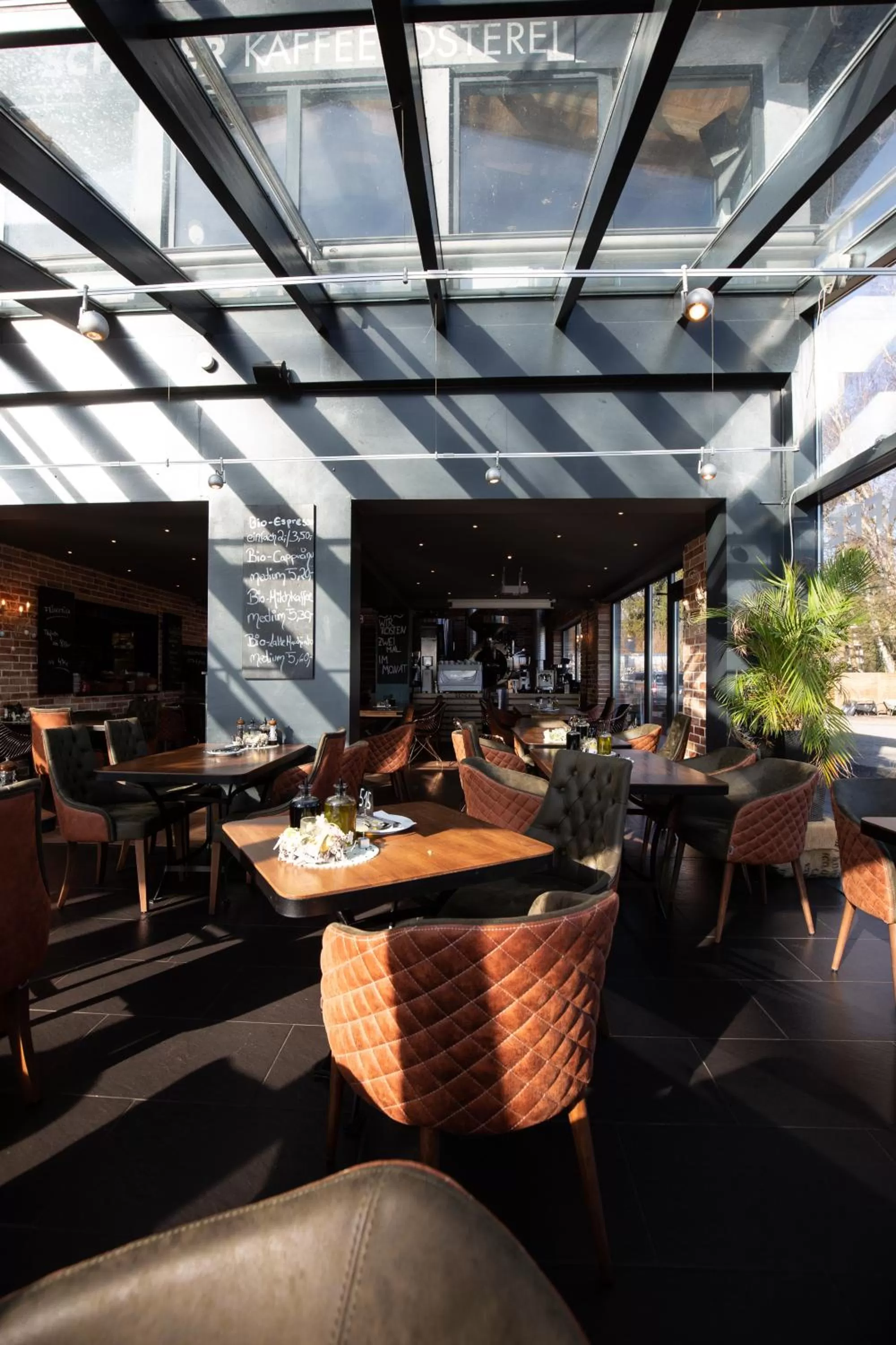 Restaurant/places to eat in Hotel Schlossblick Chiemsee