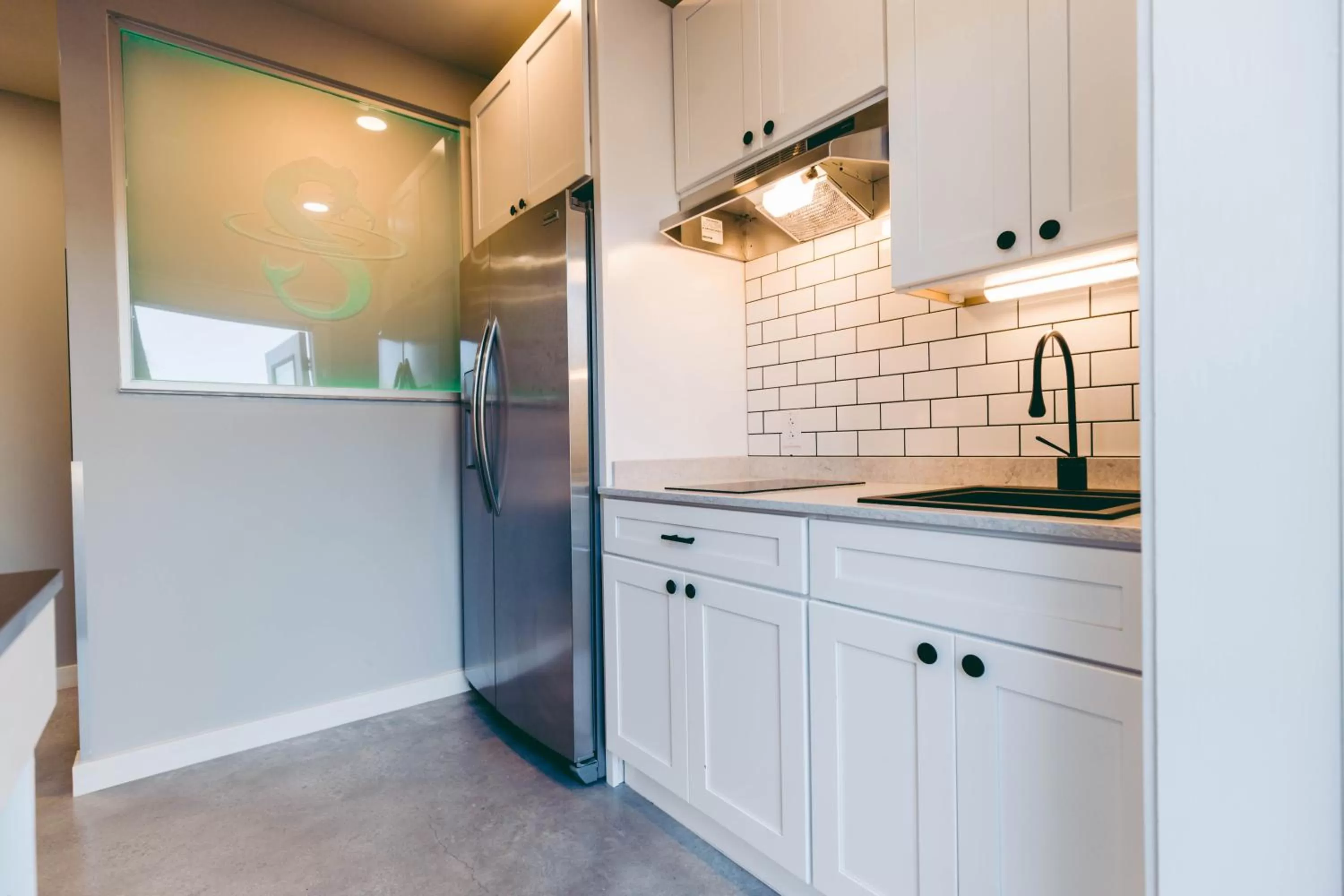 River Sirens Hotel-Contactless Check in Hotel