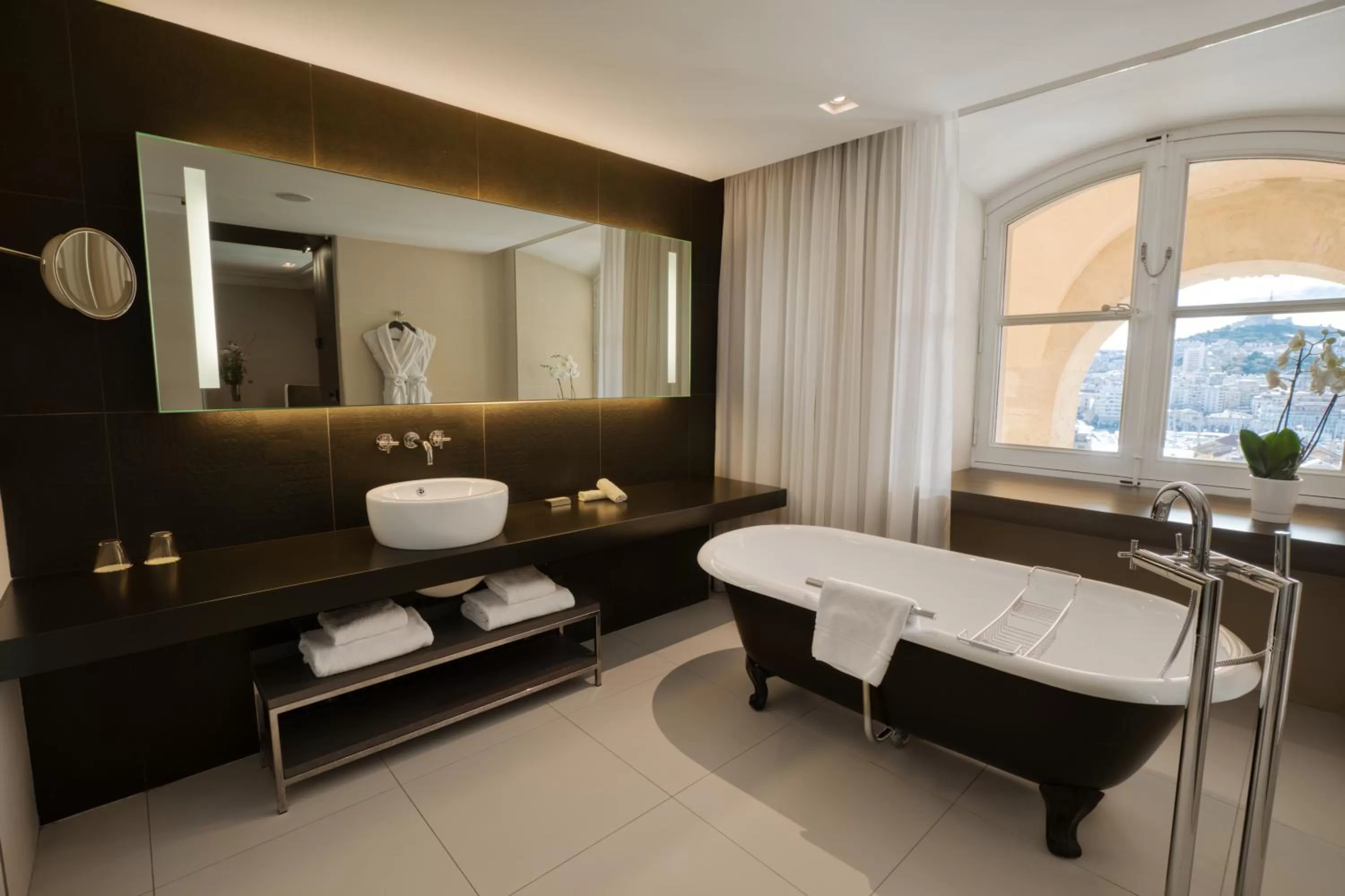 Bathroom in InterContinental Marseille - Hotel Dieu by IHG