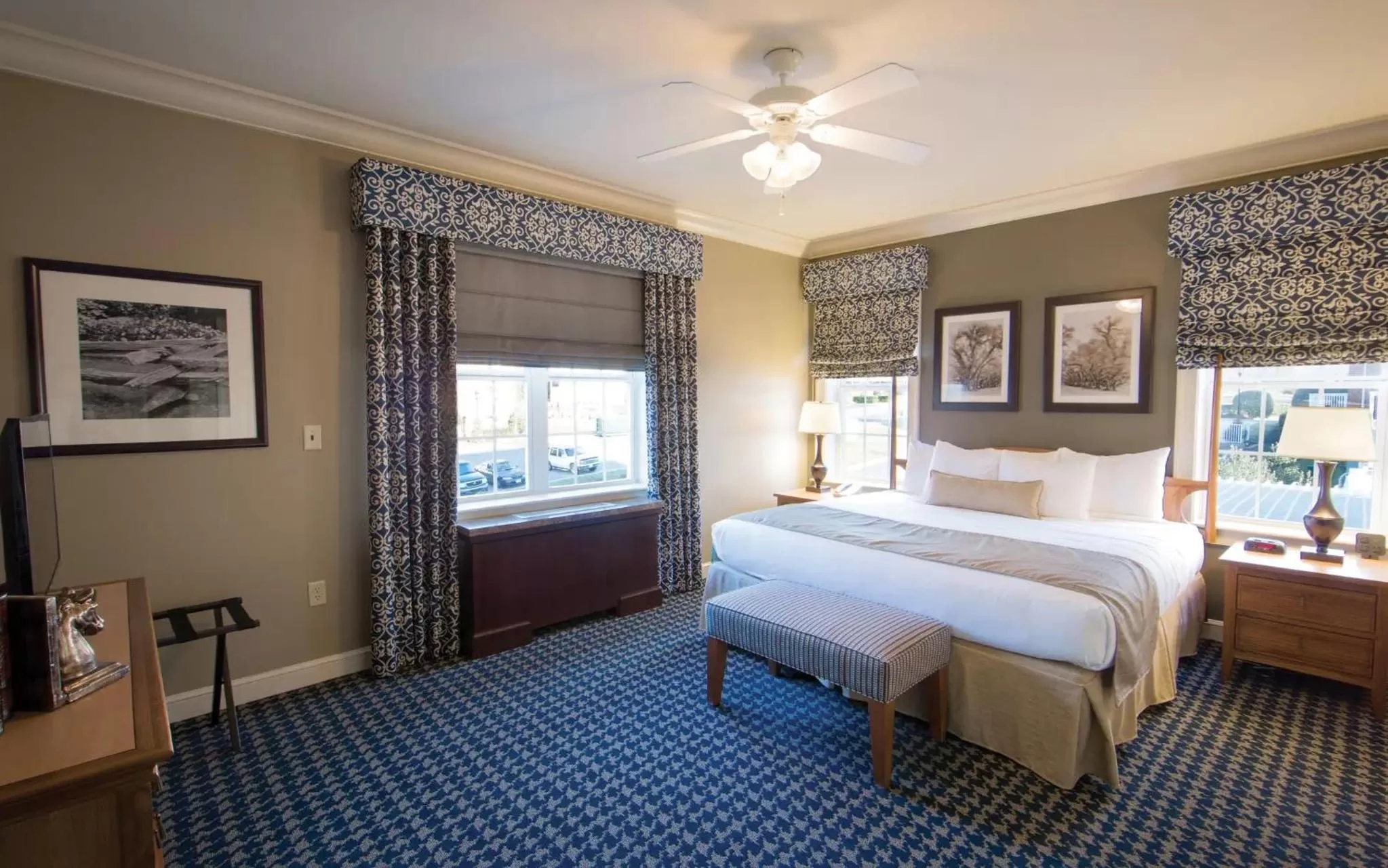 Bedroom, Bed in Holiday Inn Club Vacations Williamsburg Resort