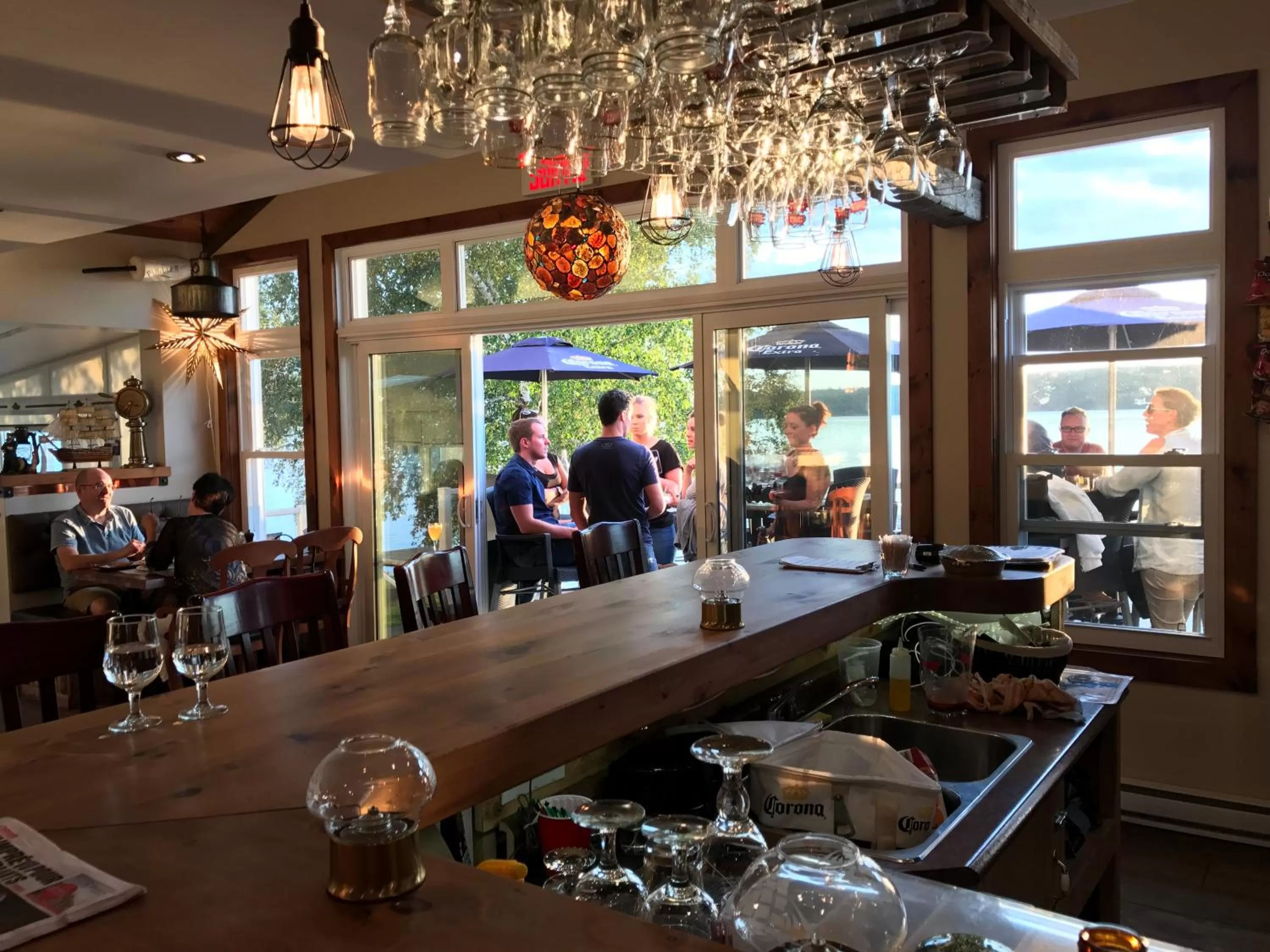 Auberge et Chalets sur le Lac