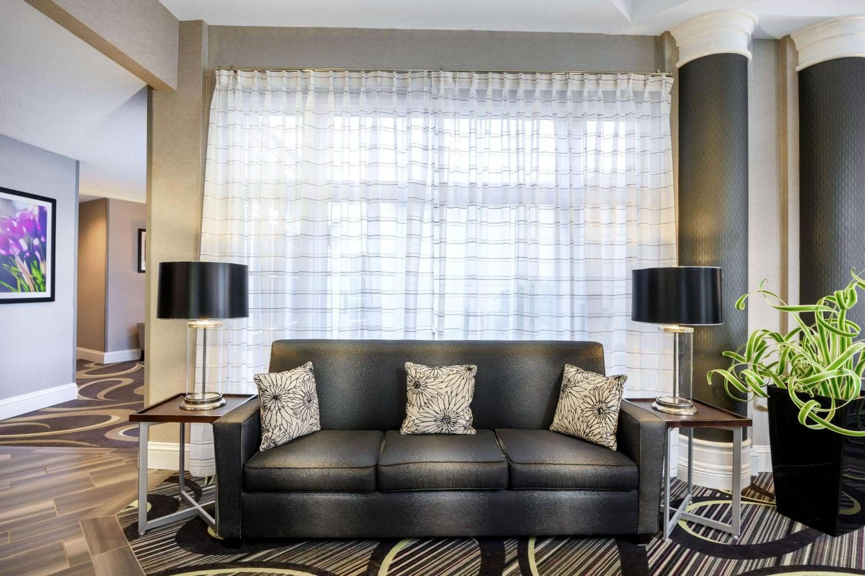 Lobby or reception in La Quinta by Wyndham Myrtle Beach Broadway Area