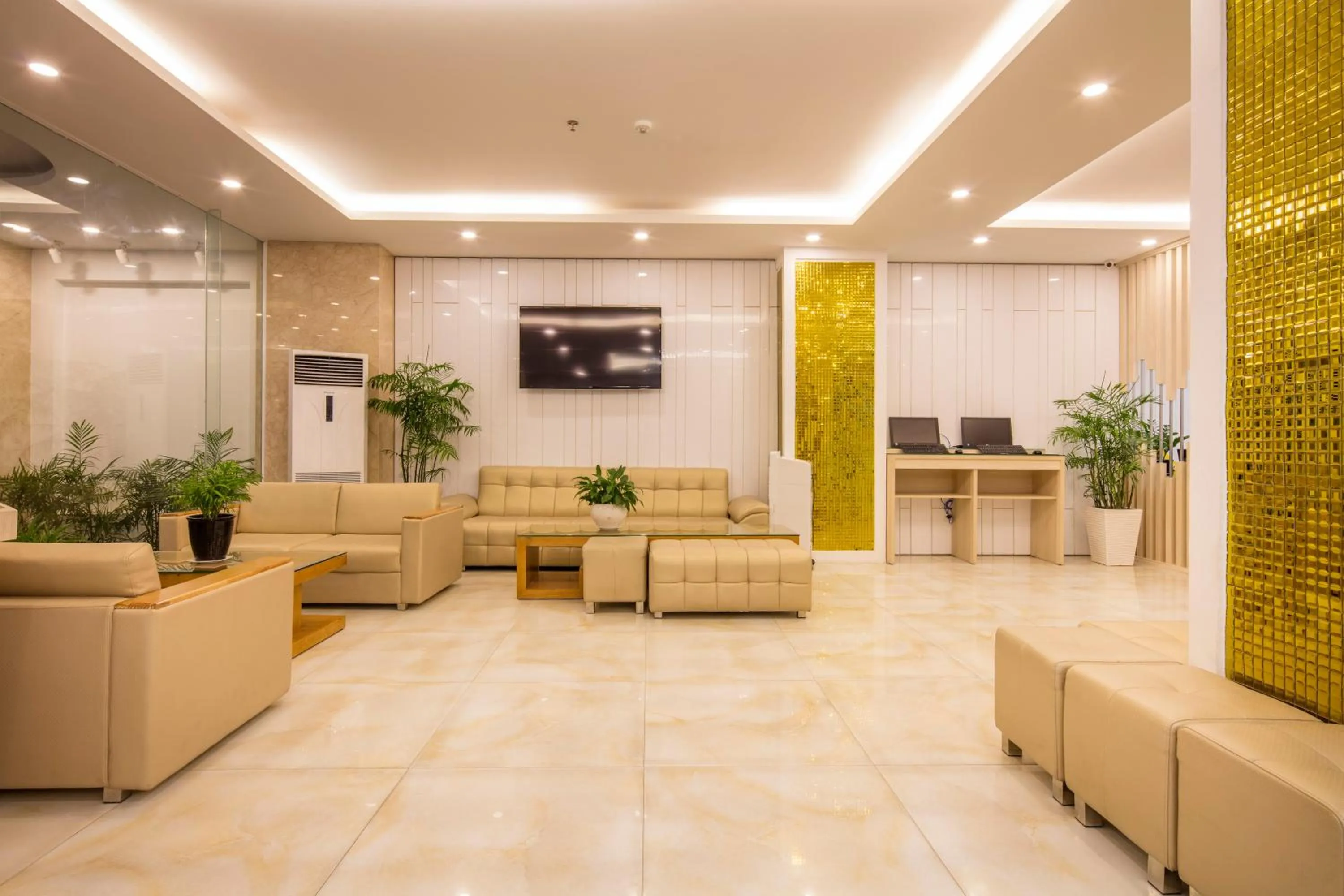 Lobby or reception in Sun City Hotel