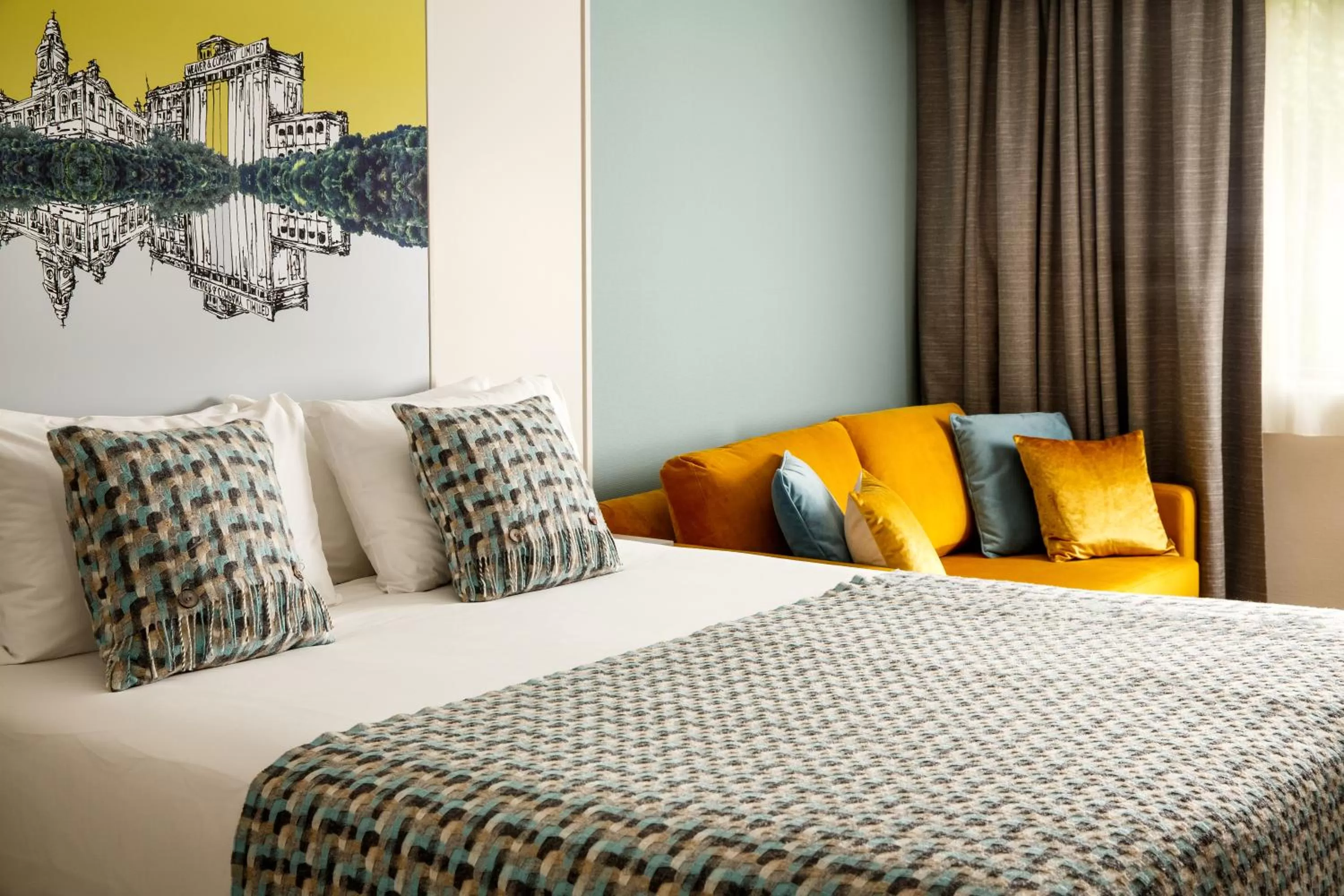 Bed in Mercure Swansea Hotel