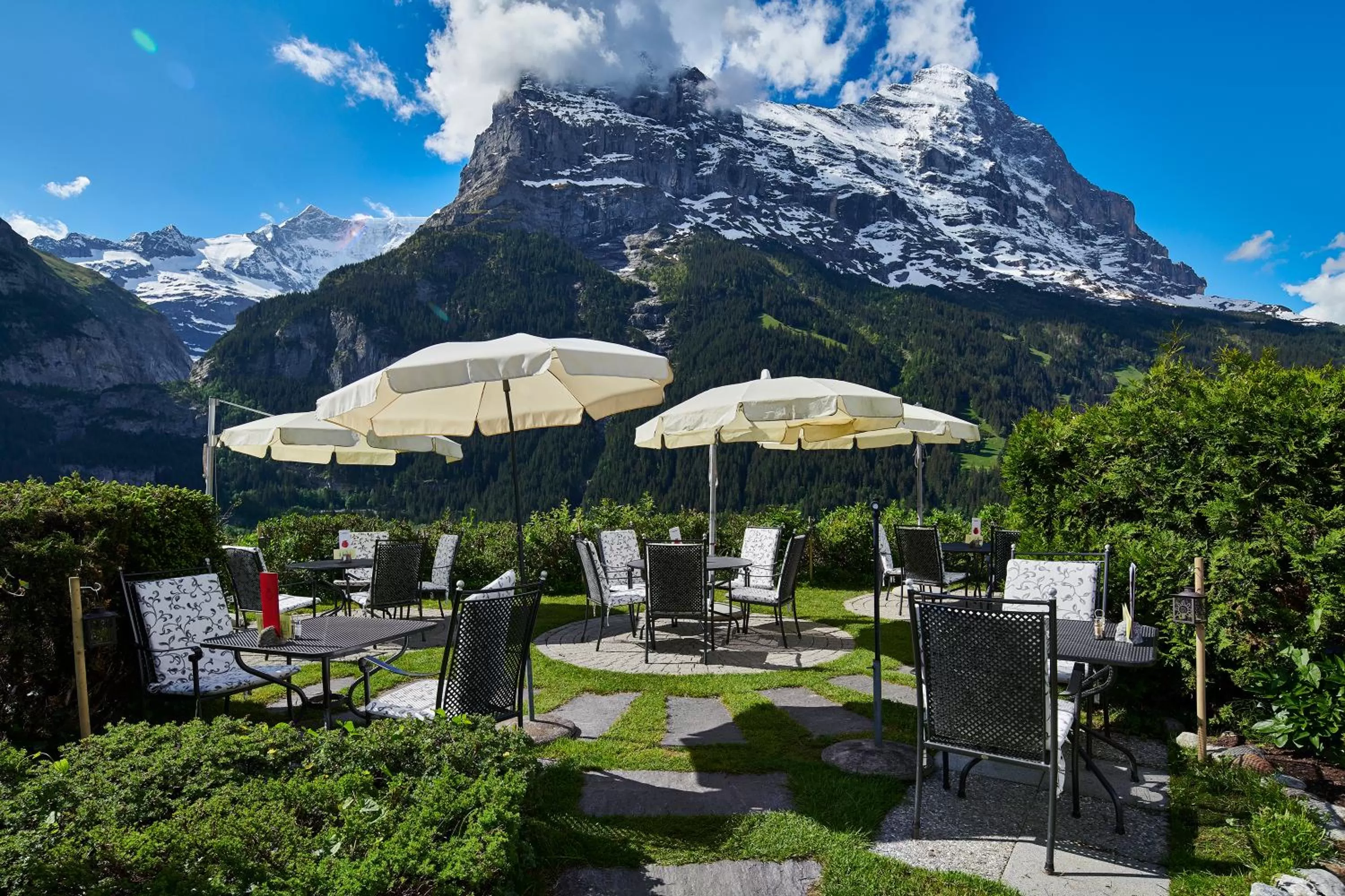 Mountain view in Hotel Spinne Grindelwald