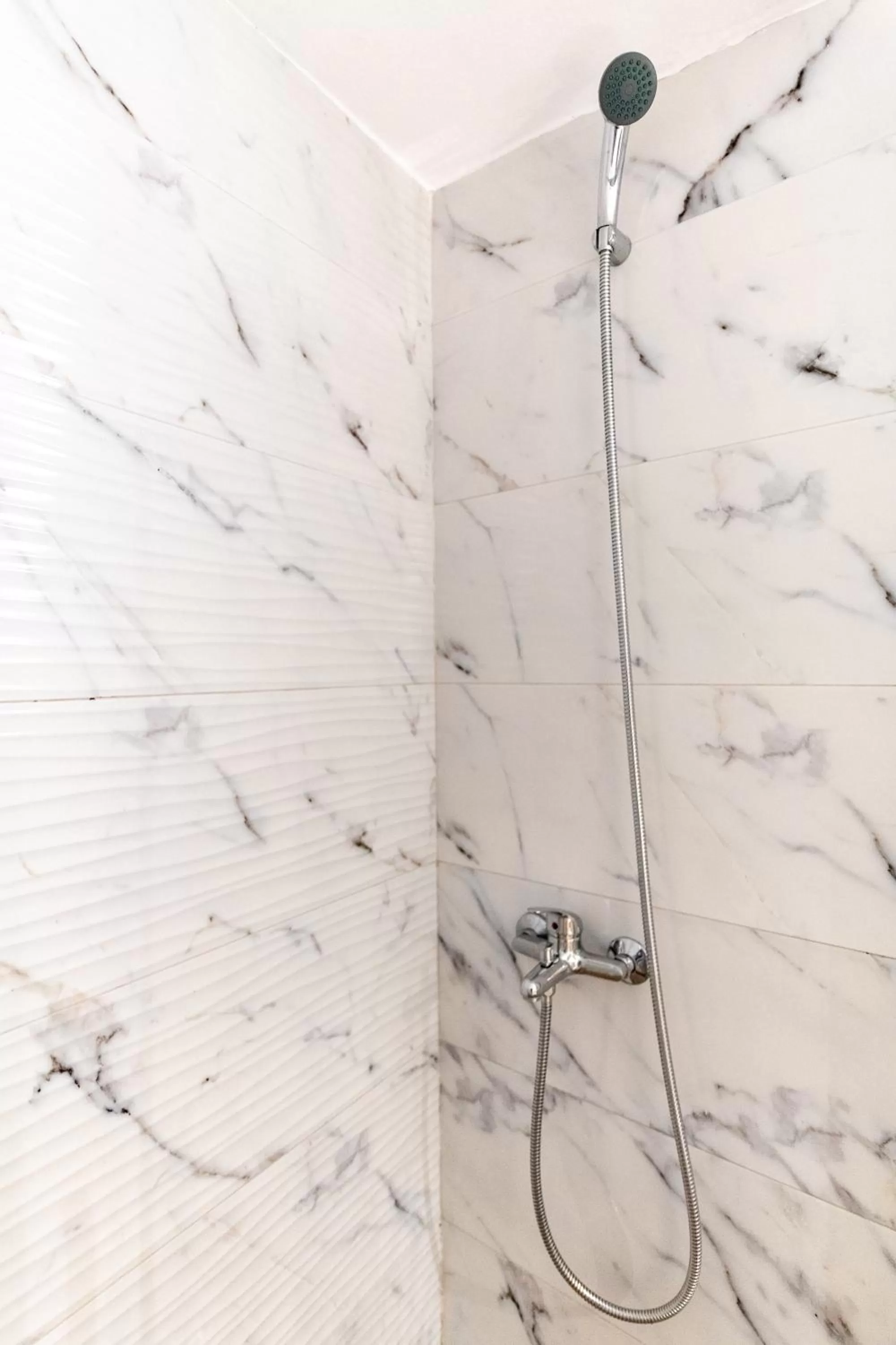 Apartments Tina FREE transfer from-to the airport