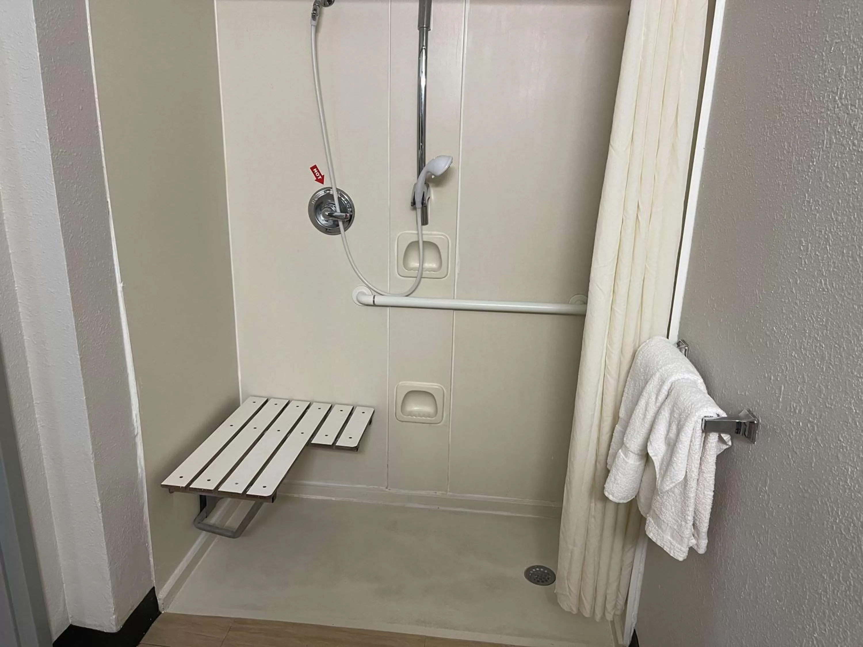 King Room with Roll-In Shower - Disability Access in SureStay Plus Hotel by Best Western Durham Medical Center