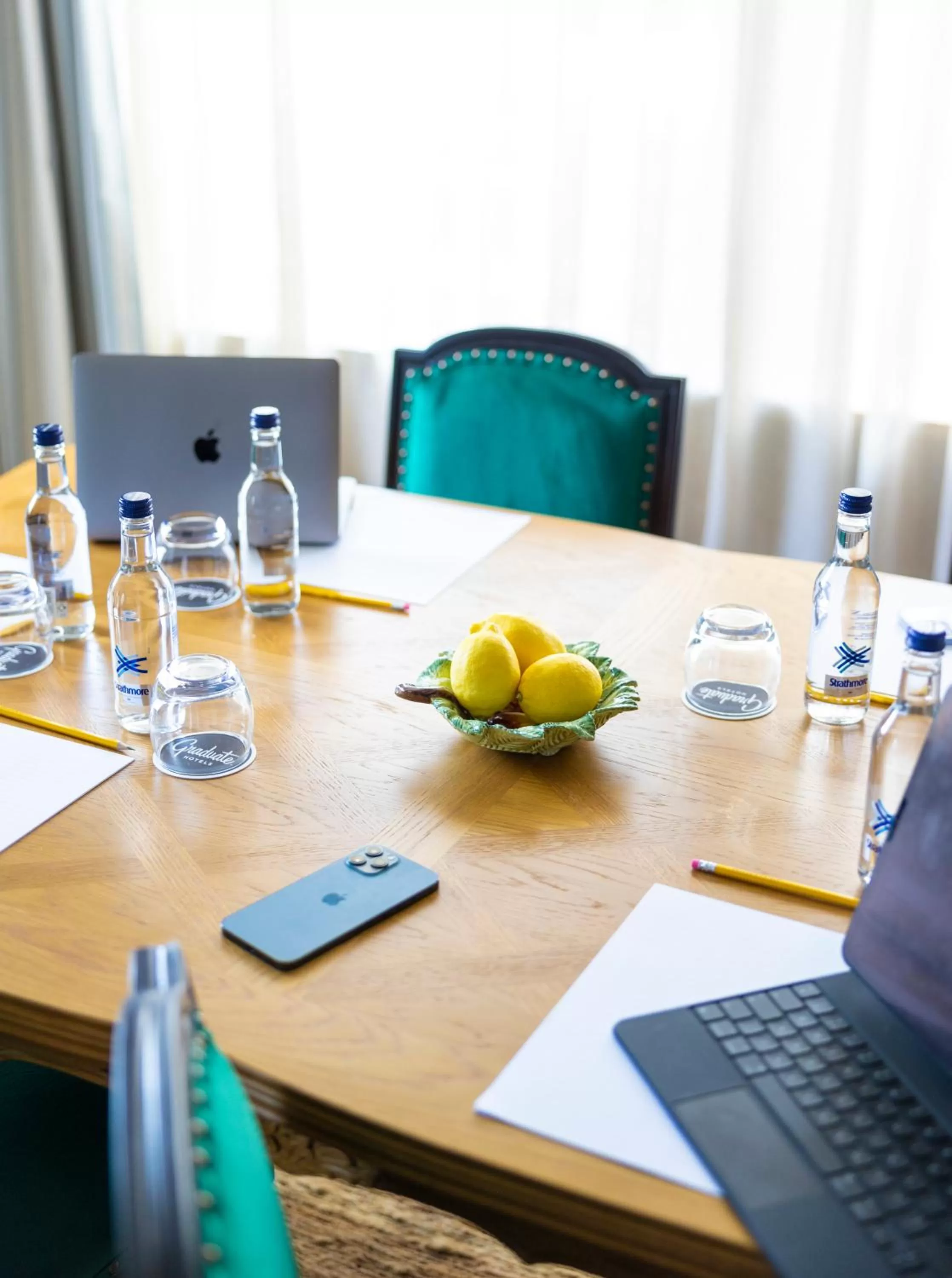 Living room in Graduate by Hilton Cambridge