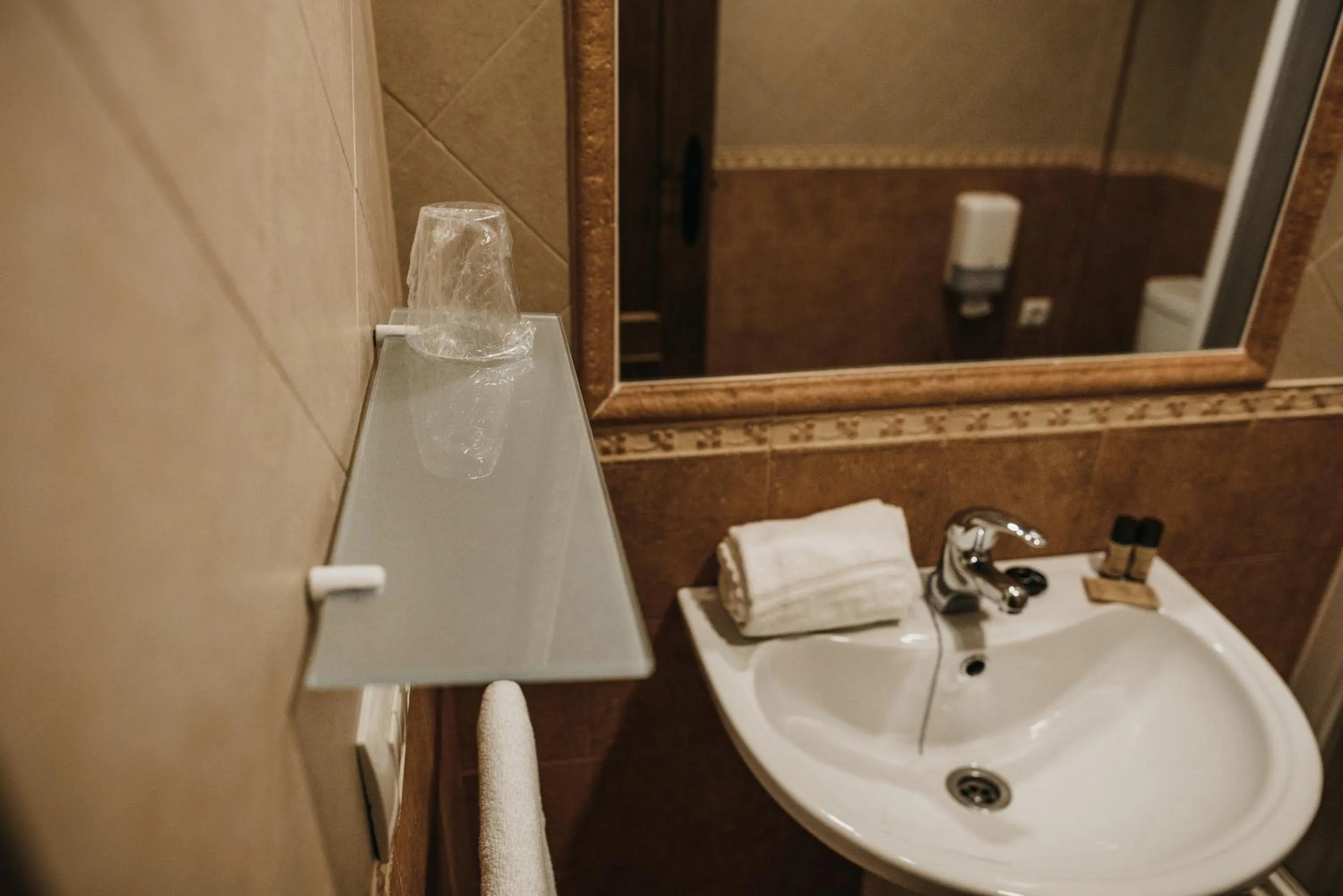 Bathroom in Hotel Nuro