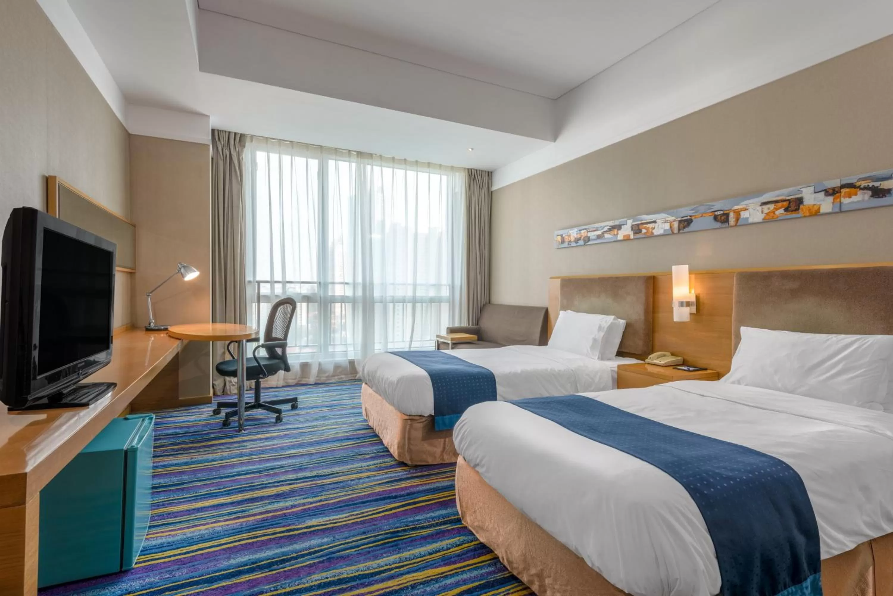 Photo of the whole room in Holiday Inn Express Tianjin Heping by IHG
