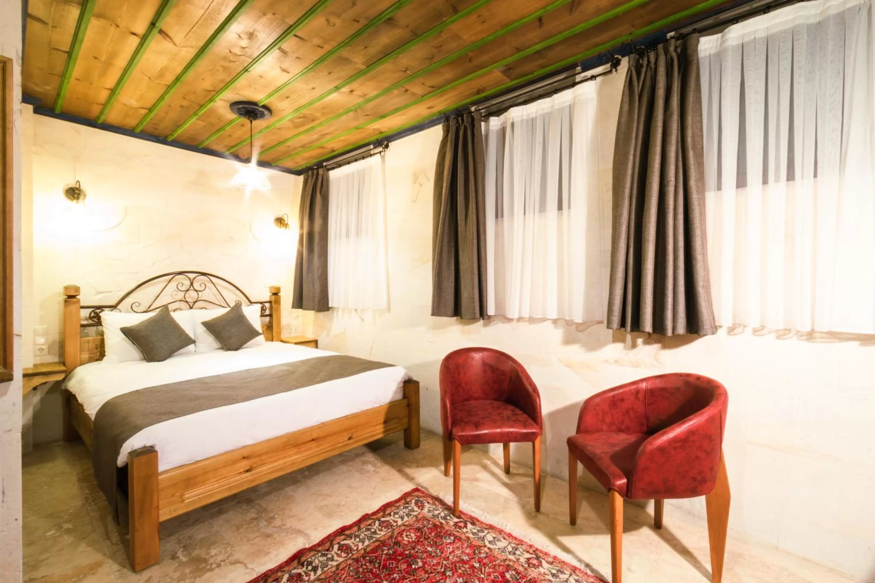 Bedroom in Sapphire Stone House