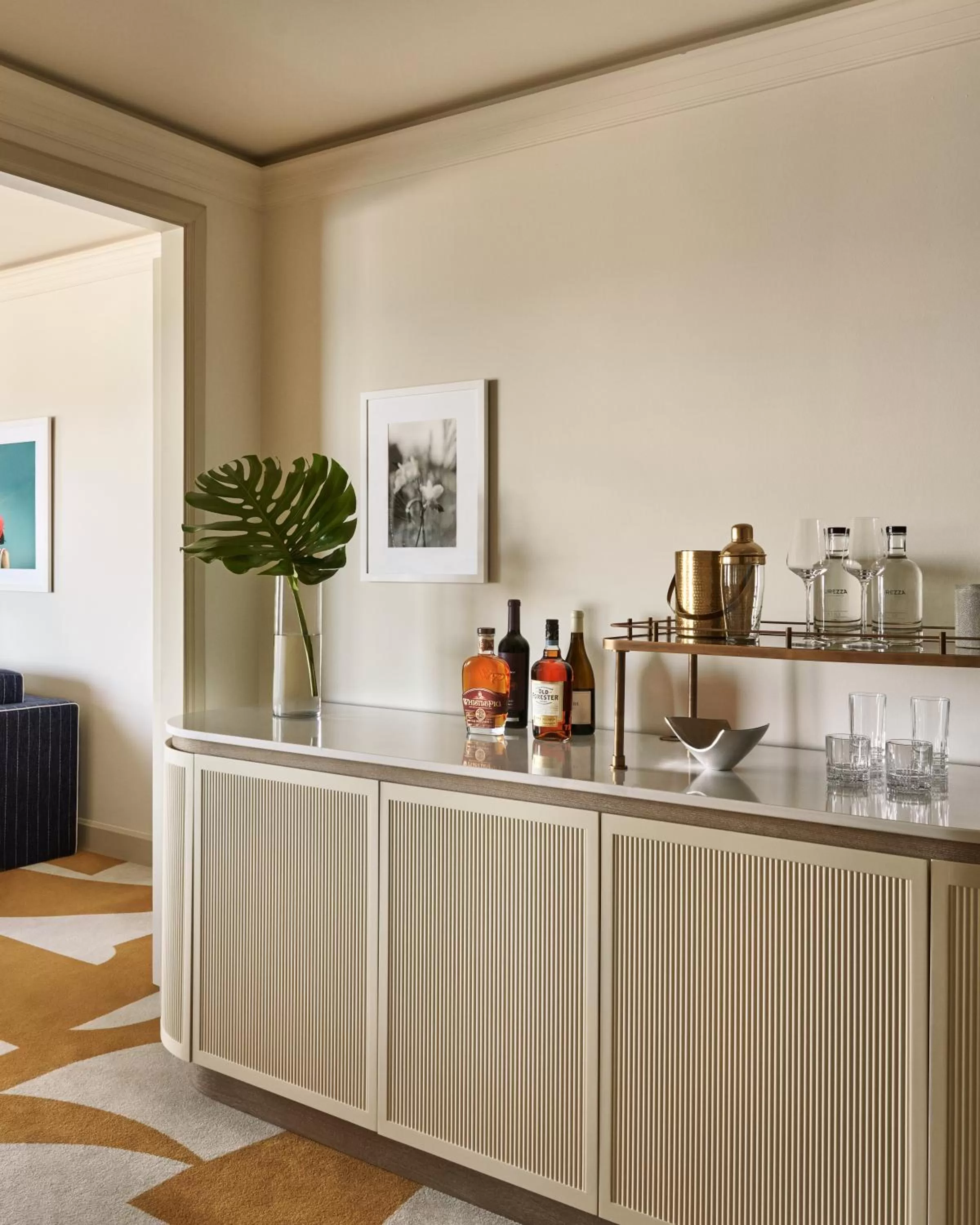 Living room in Four Seasons Hotel Miami