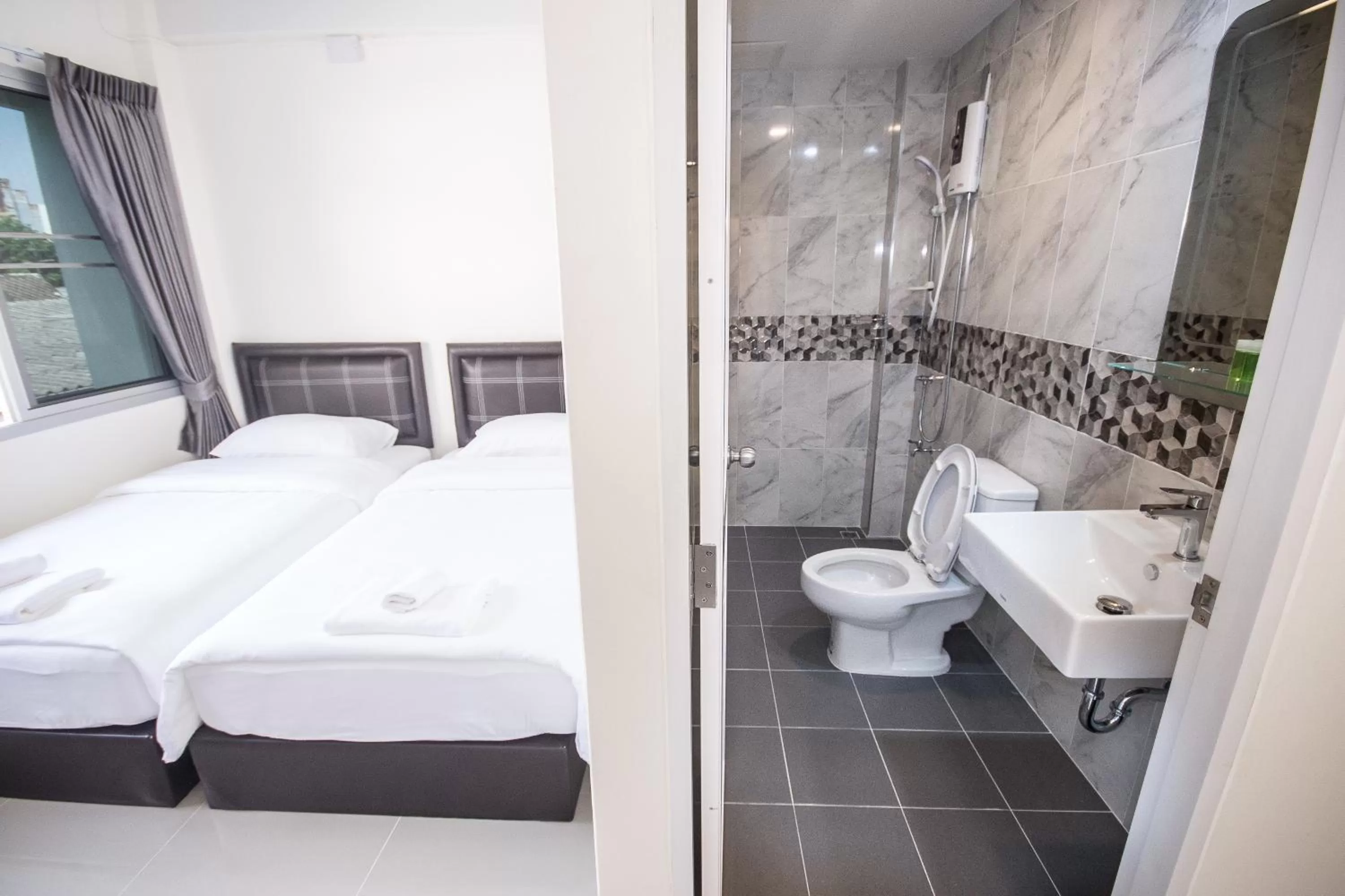 Bed in ninaguesthouse