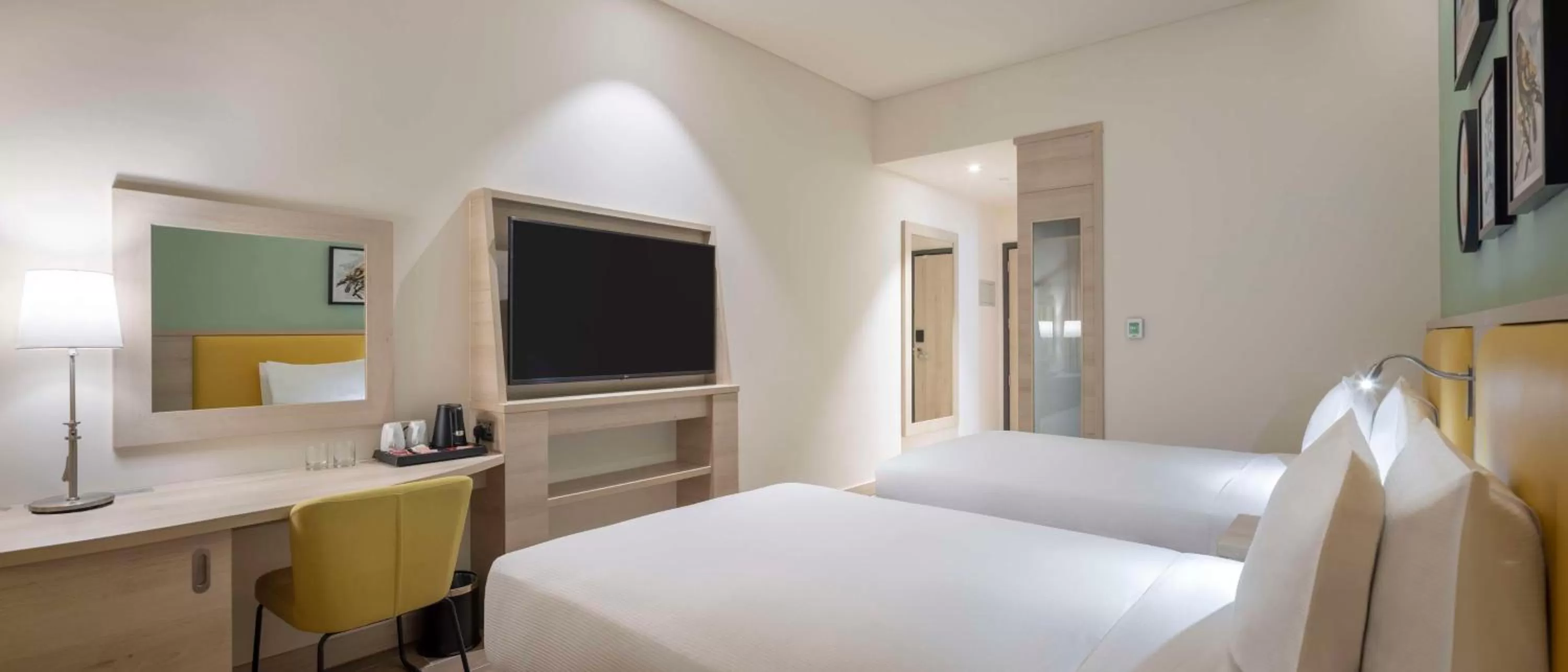Bedroom, Bed in Hampton By Hilton Doha Old Town
