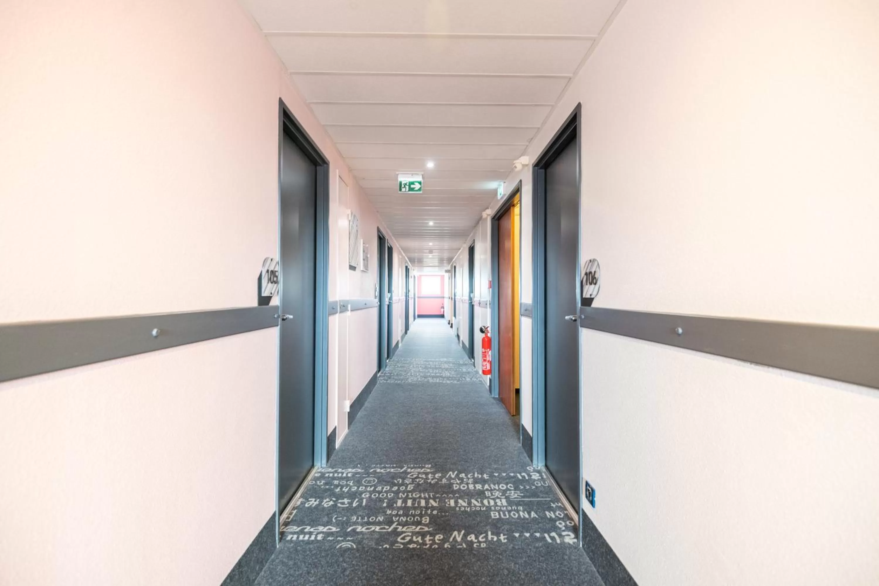 Property building in B&B HOTEL Bordeaux Mérignac Aéroport