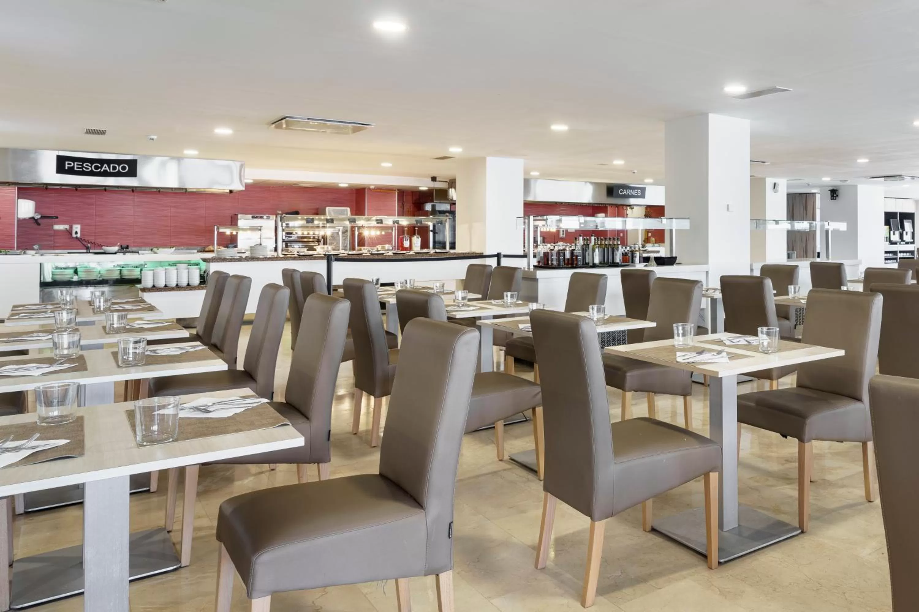 Restaurant/places to eat in AluaSun Doblemar