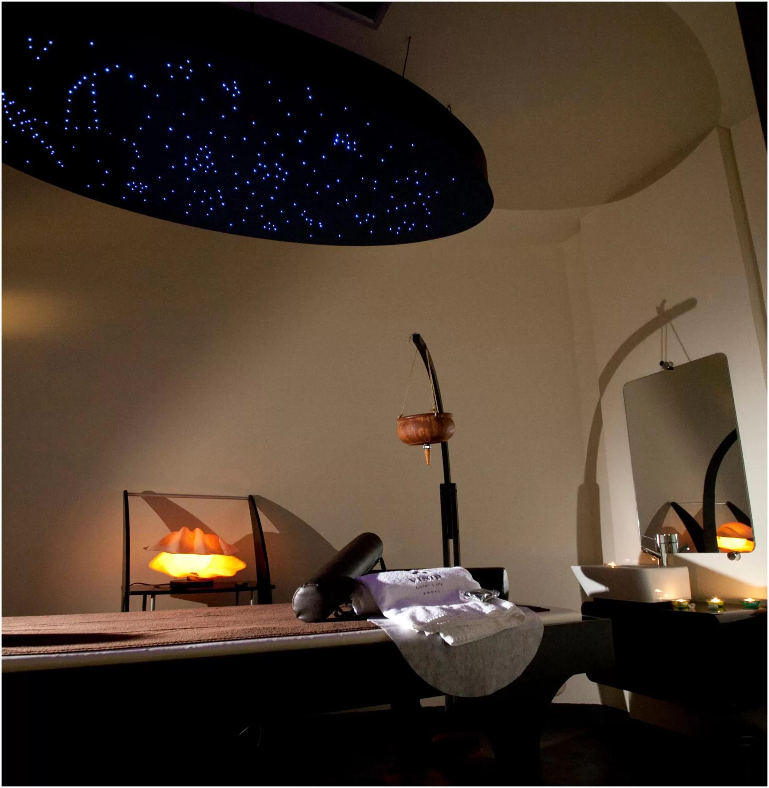 Bathroom, Bed in Visir Resort Spa