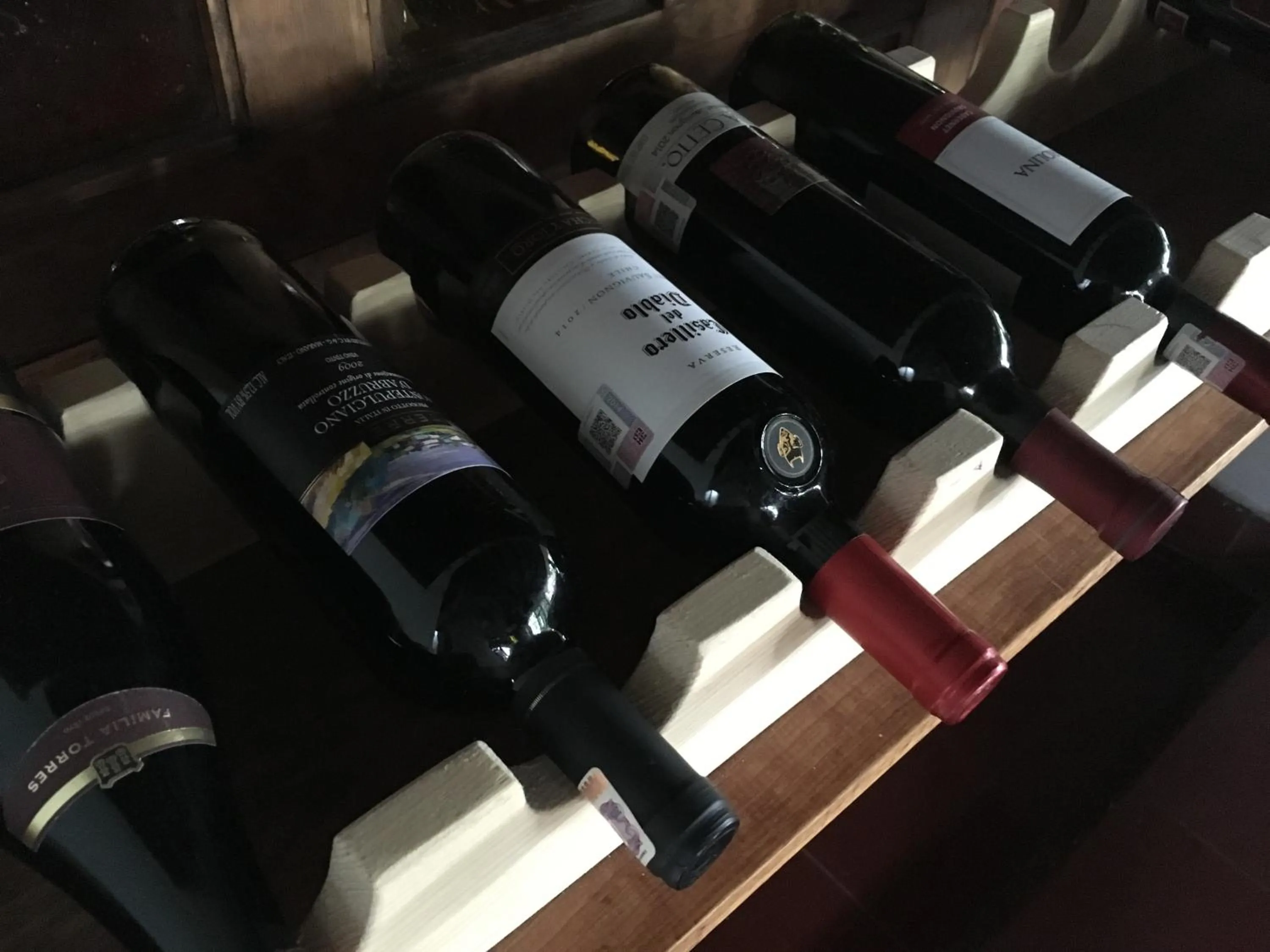 Restaurant/places to eat, Drinks in Rancho Hotel Atascadero