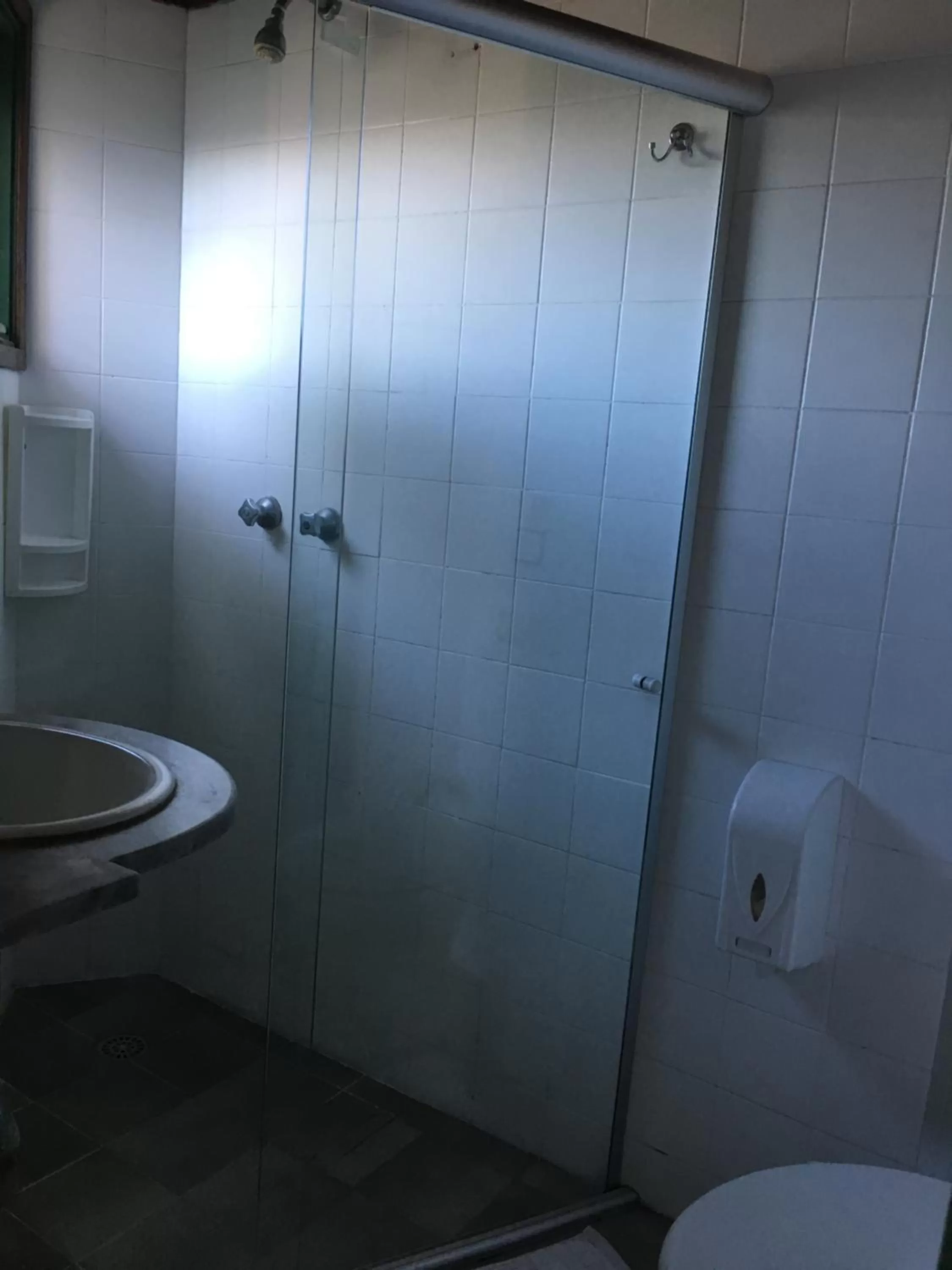 Bathroom in Pousada Saint Germain