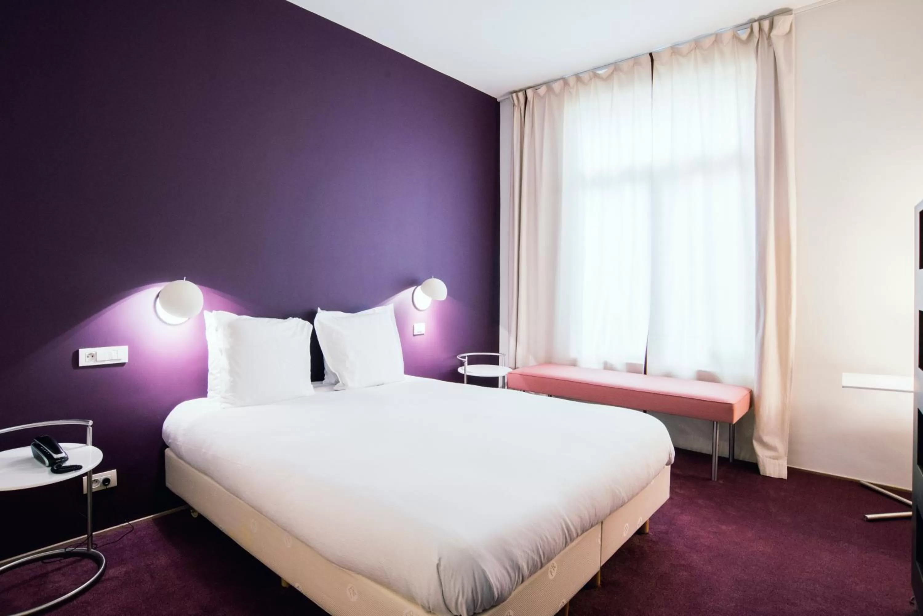 Bed in Smartflats - Pacific Brussels