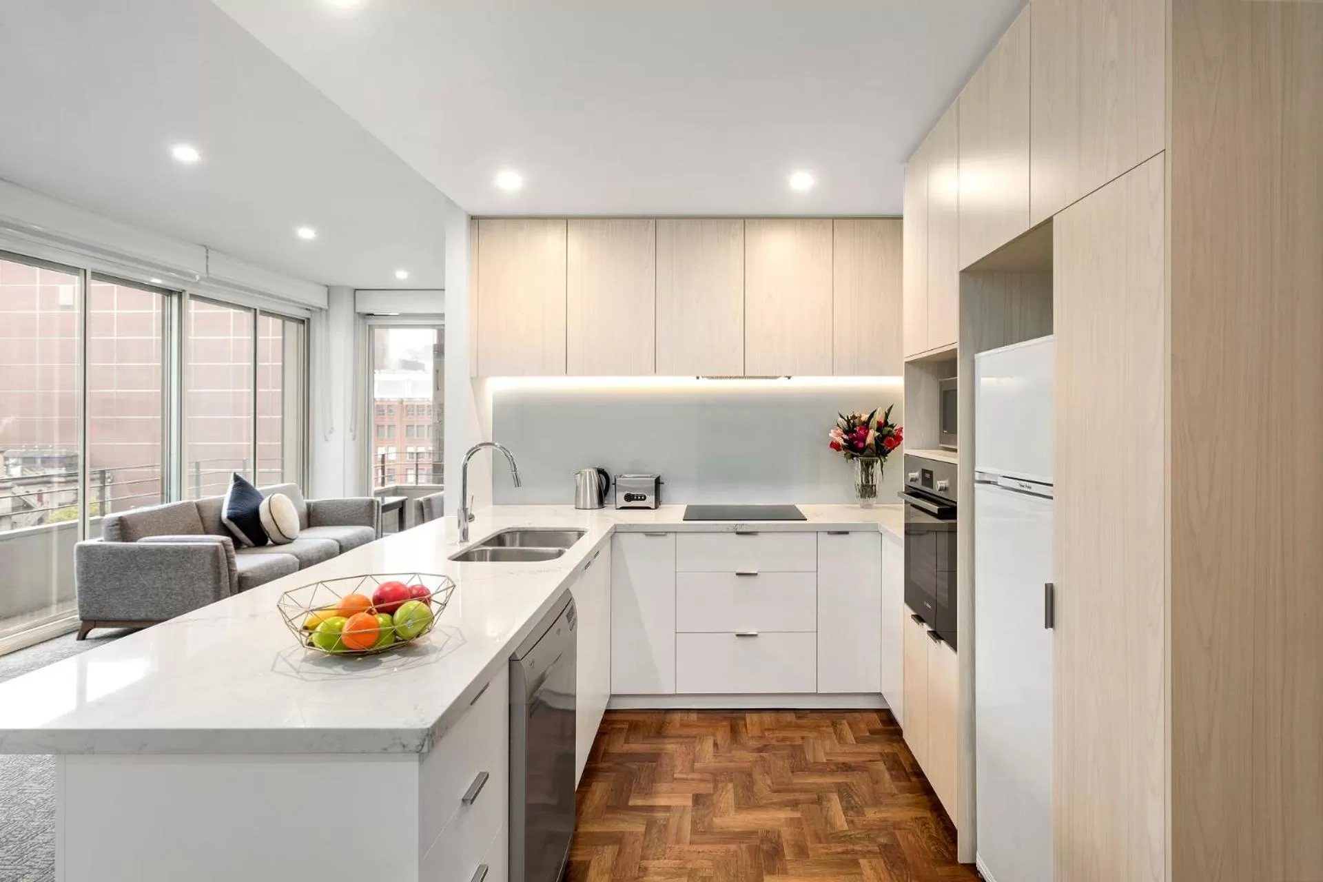 Kitchen or kitchenette in Quest on William