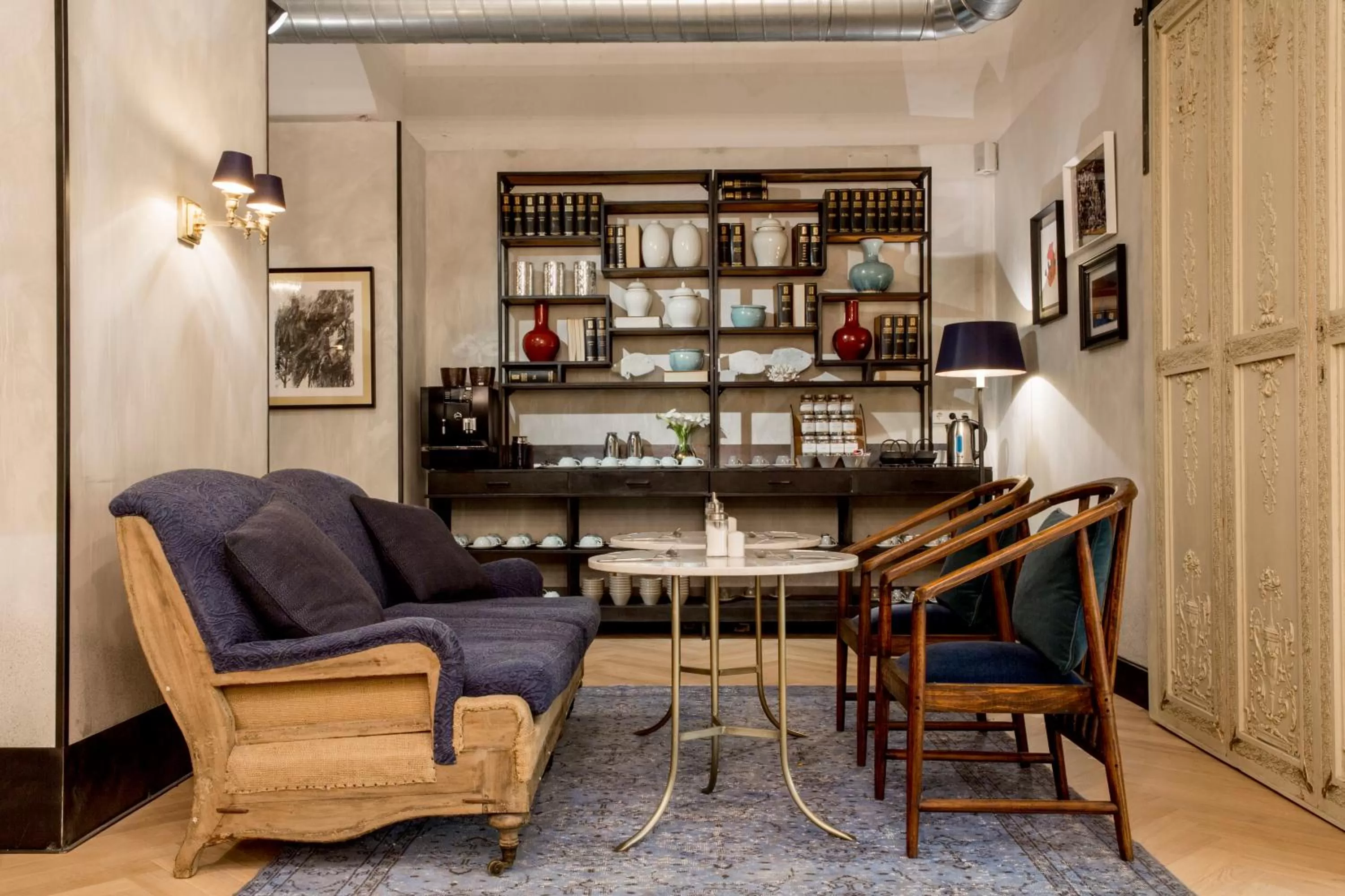 Seating area in Hotel Midmost by Majestic Hotel Group