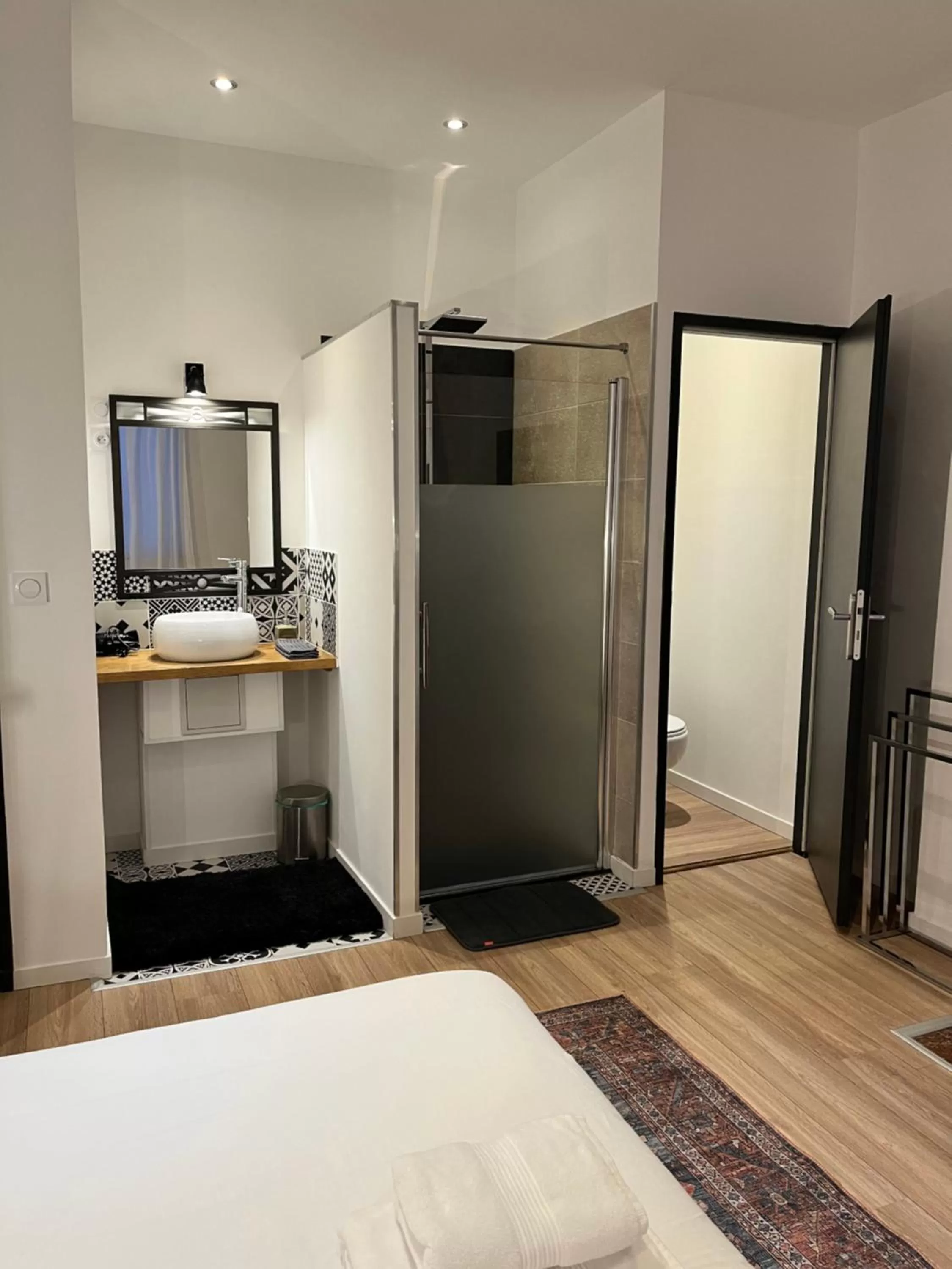 Bedroom, Bed in SalutBB Chambre d'hote