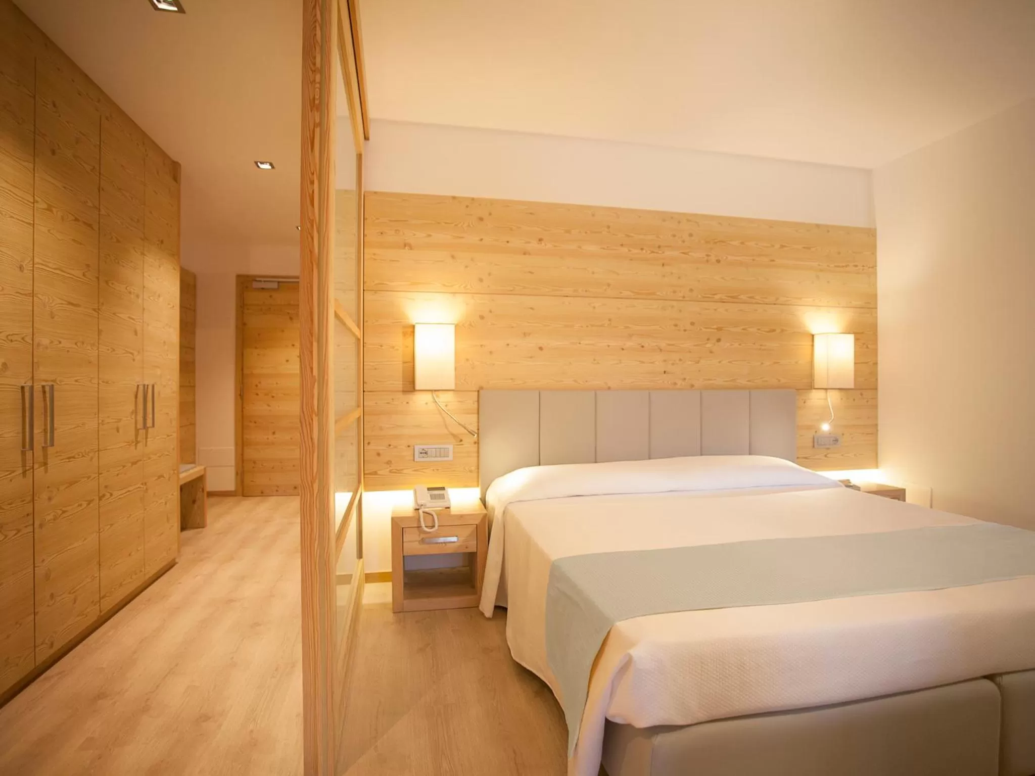 Bedroom, Bed in Hotel Europeo Alpine Charme & Wellness
