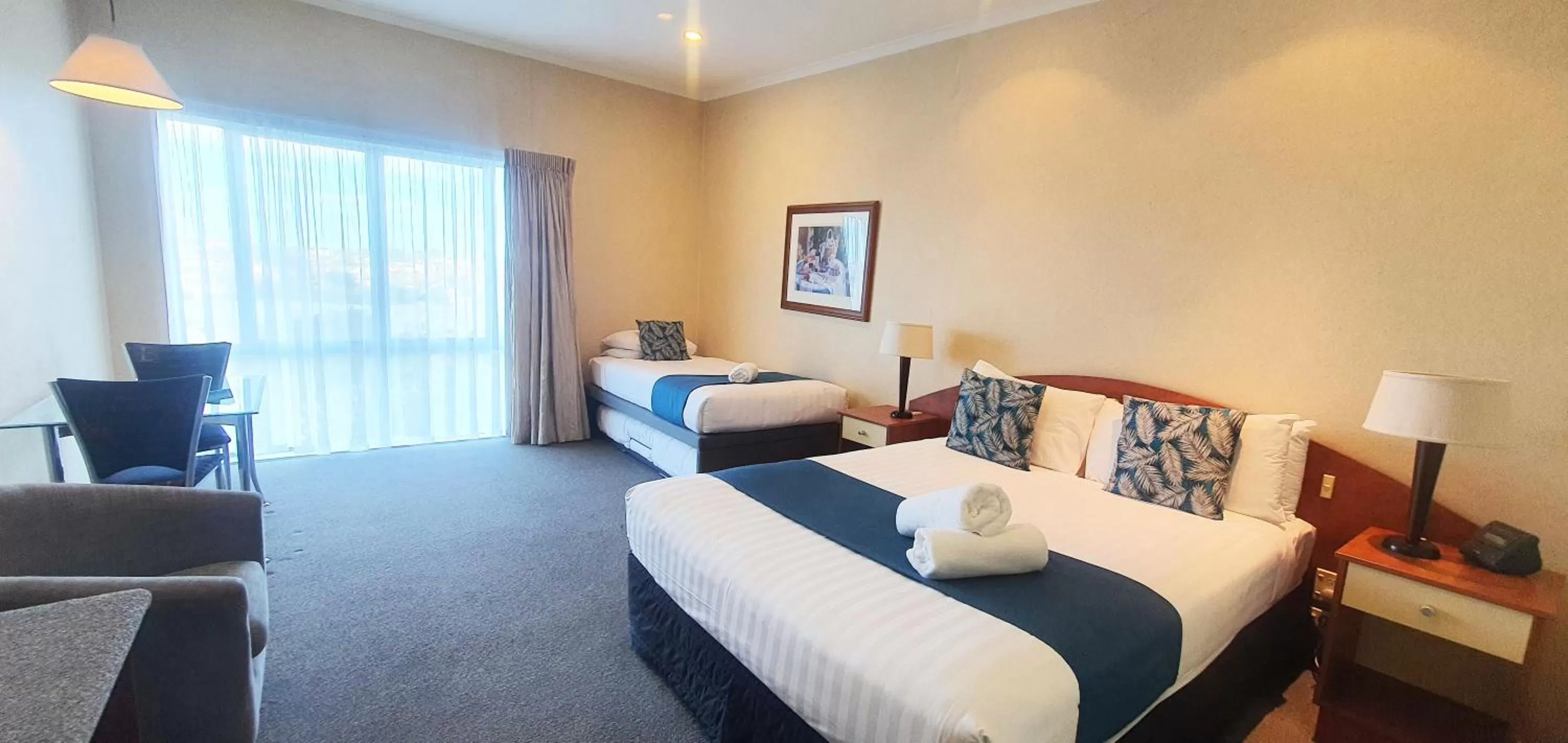 Bed in Aristotles North Shore