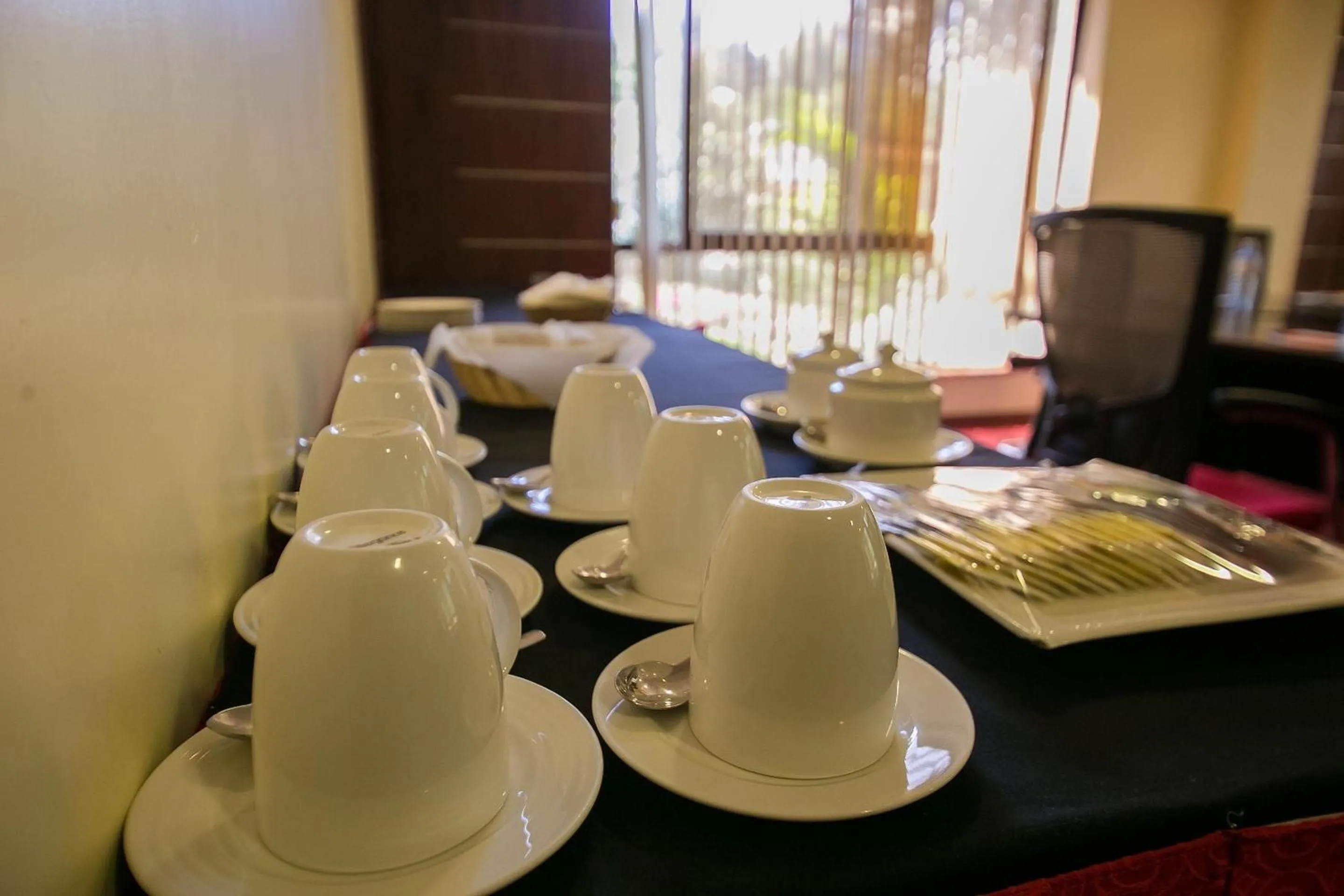 Coffee/tea facilities in Waridi Paradise Hotel and Suites