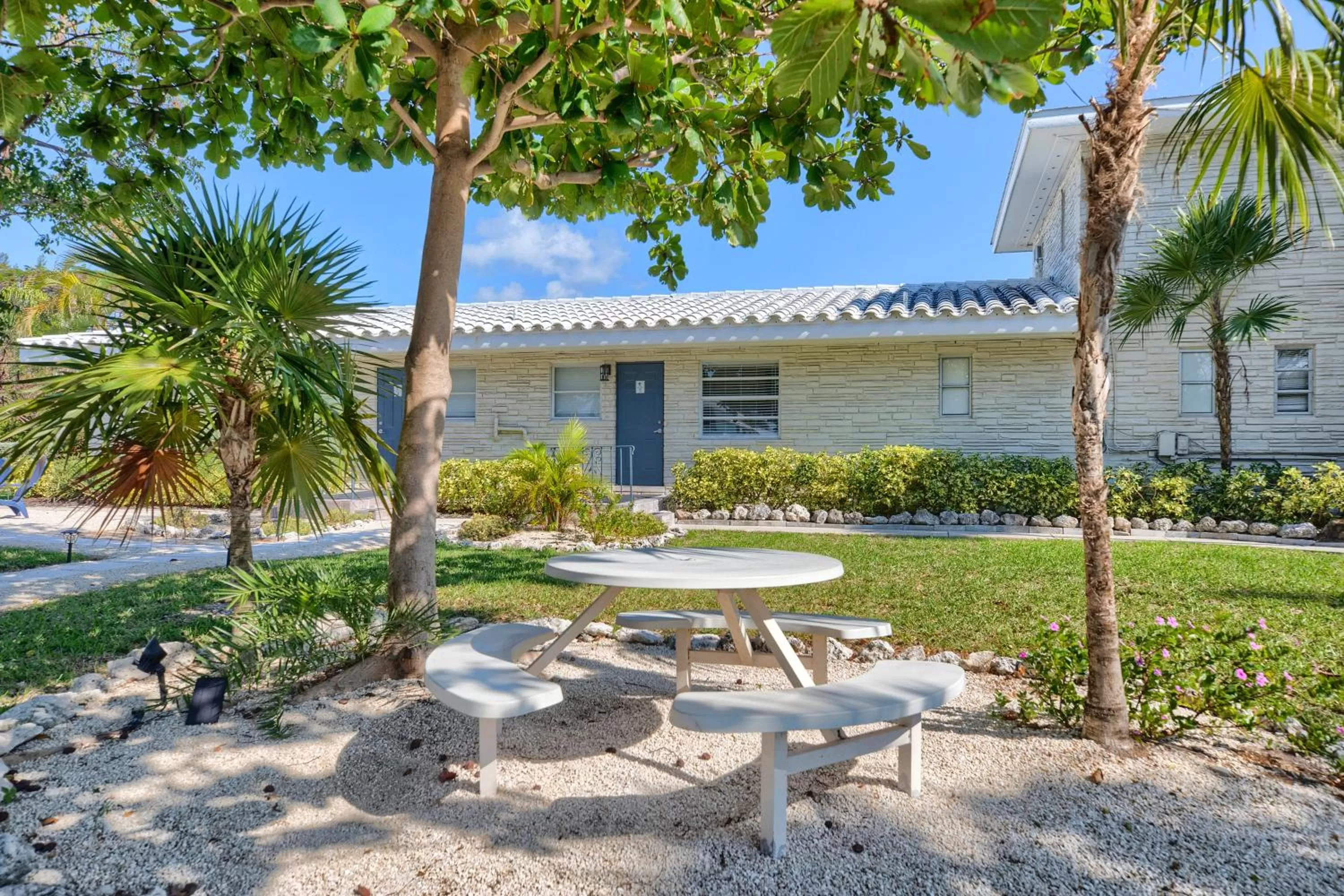 Facade/entrance in Seascape Resort & Marina