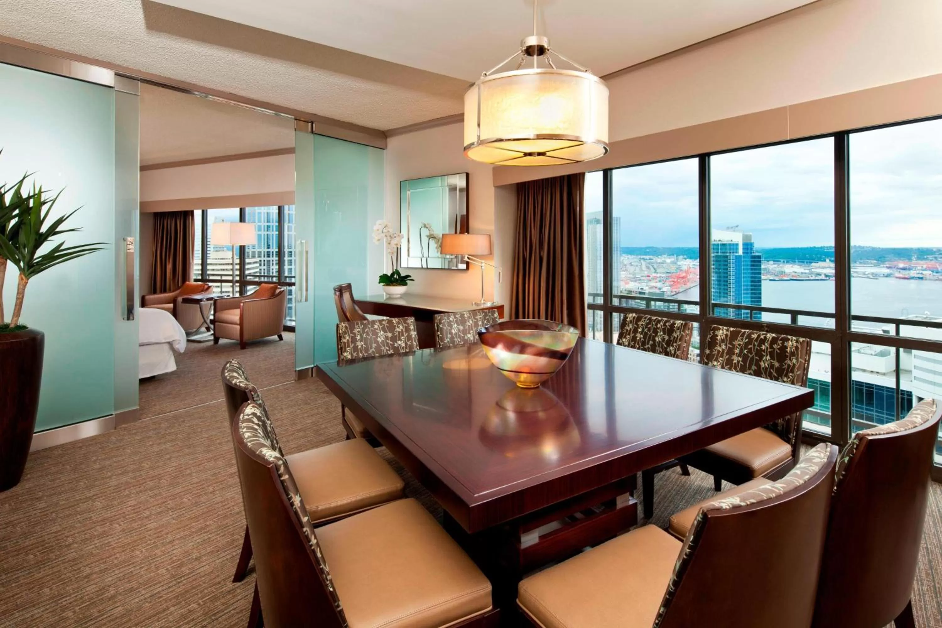 Photo of the whole room in The Westin Seattle