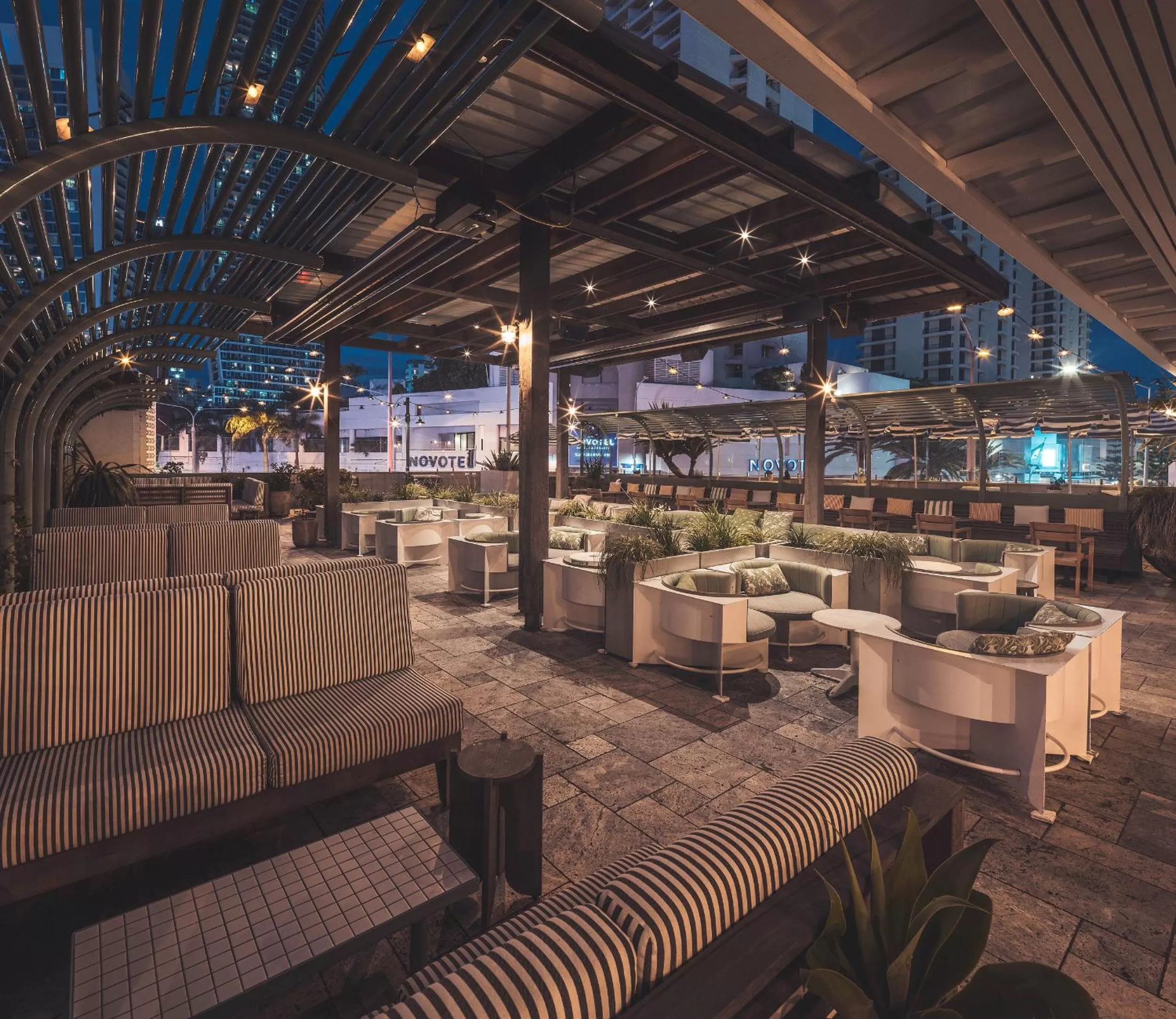 Restaurant/places to eat in The Island Gold Coast