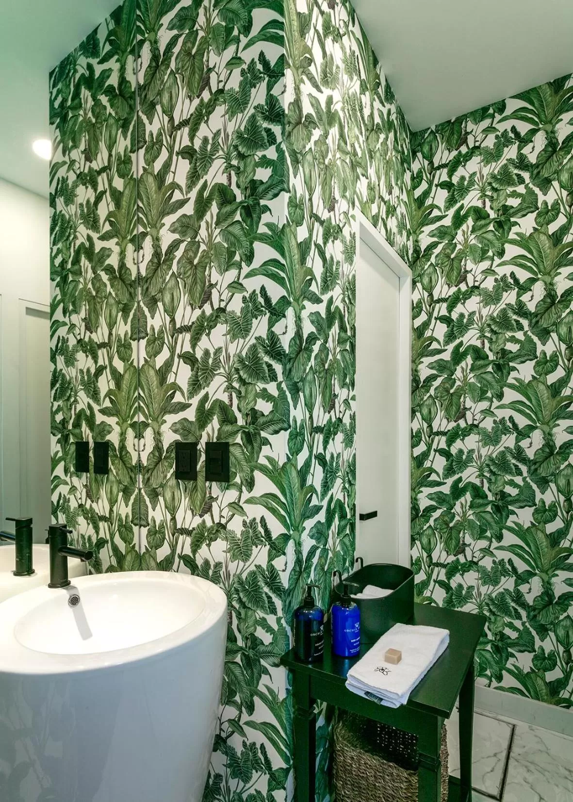 Bathroom in Orchid House Mexico City