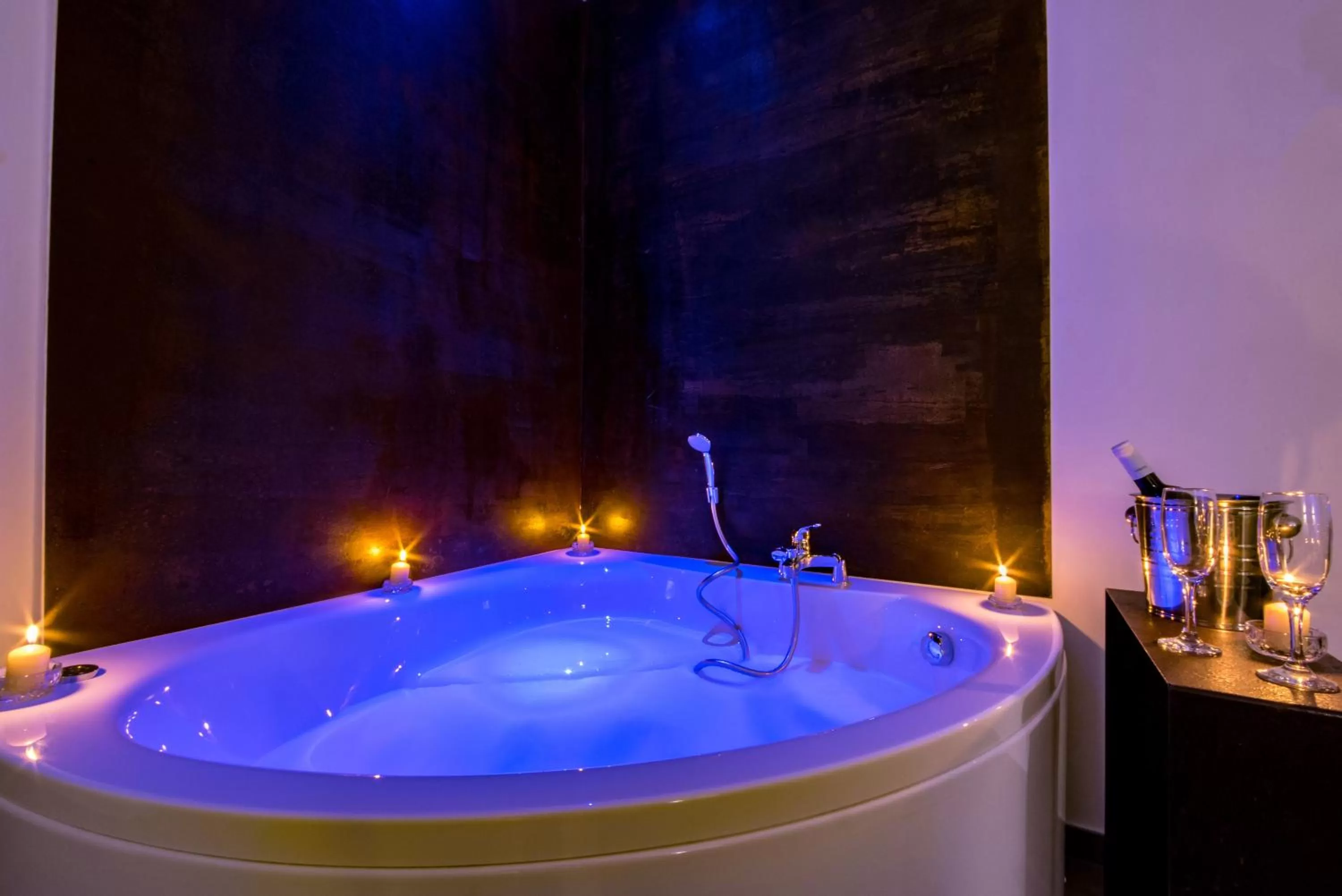 Hot Tub in Hotel Assisivm Antica Dimora AD