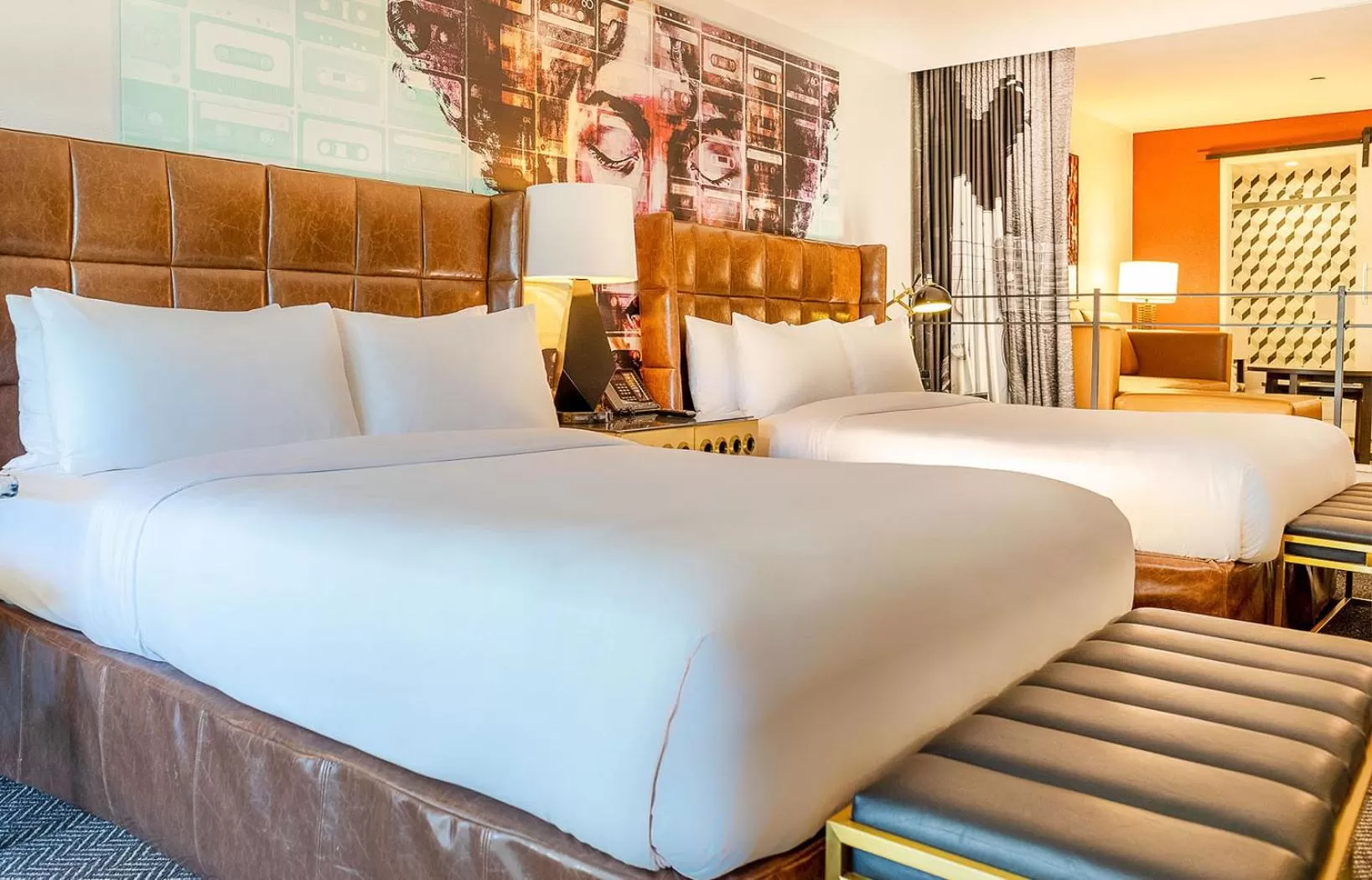 Bed in Montrose at Beverly Hills