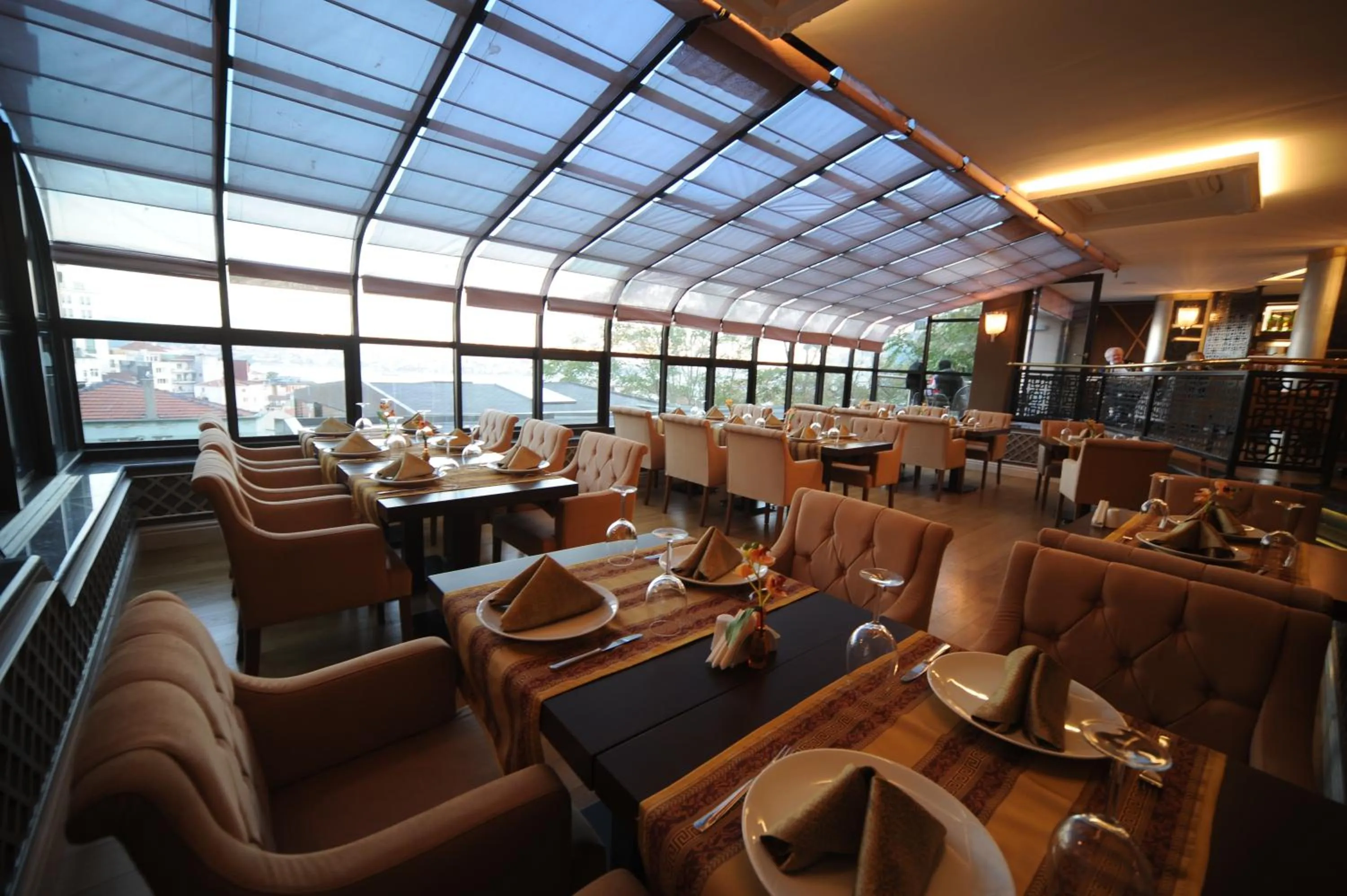 Restaurant/places to eat in Grand Star Hotel Bosphorus & Spa