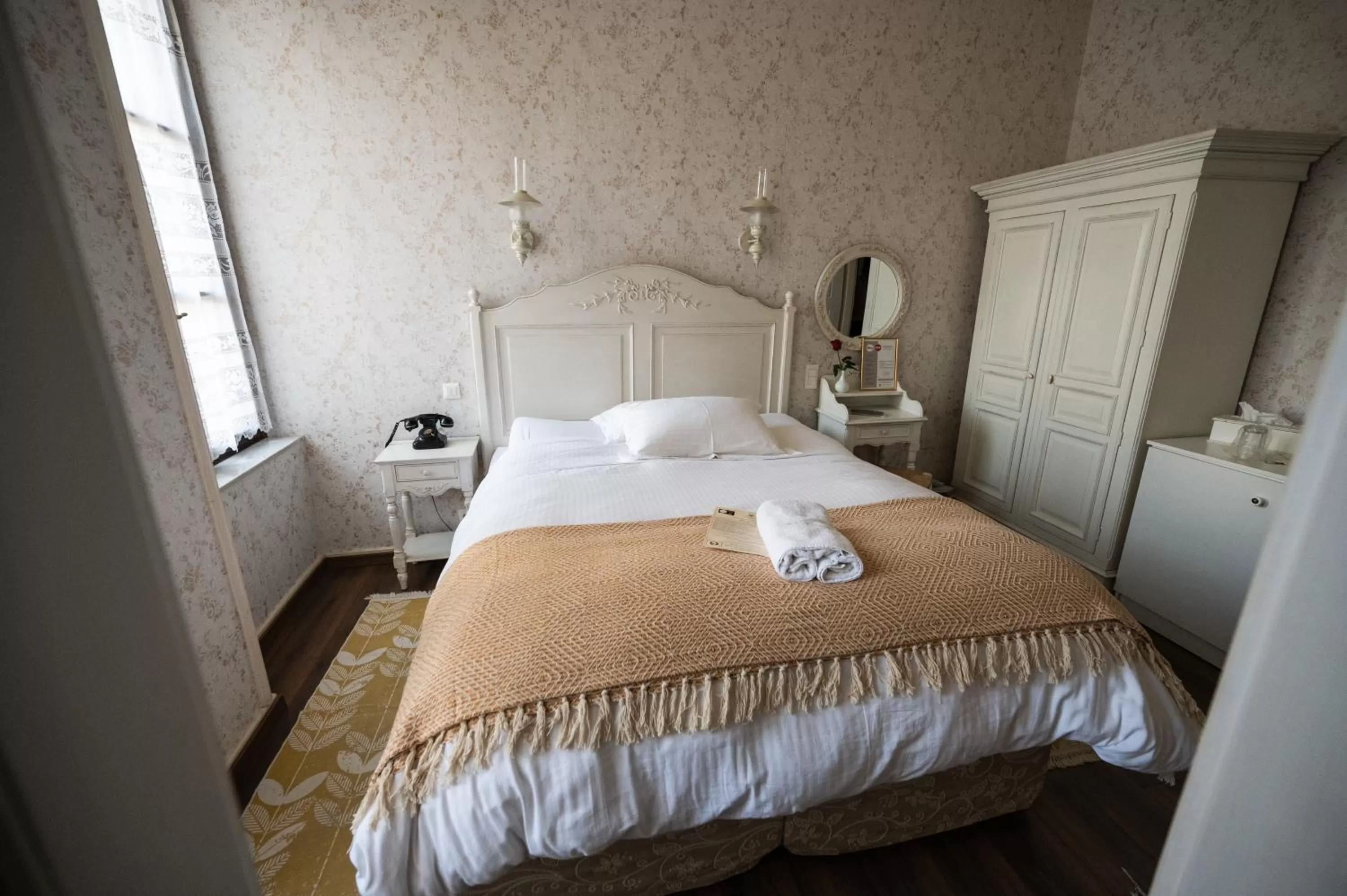 Bed in Boutique Hotel Anagennisis