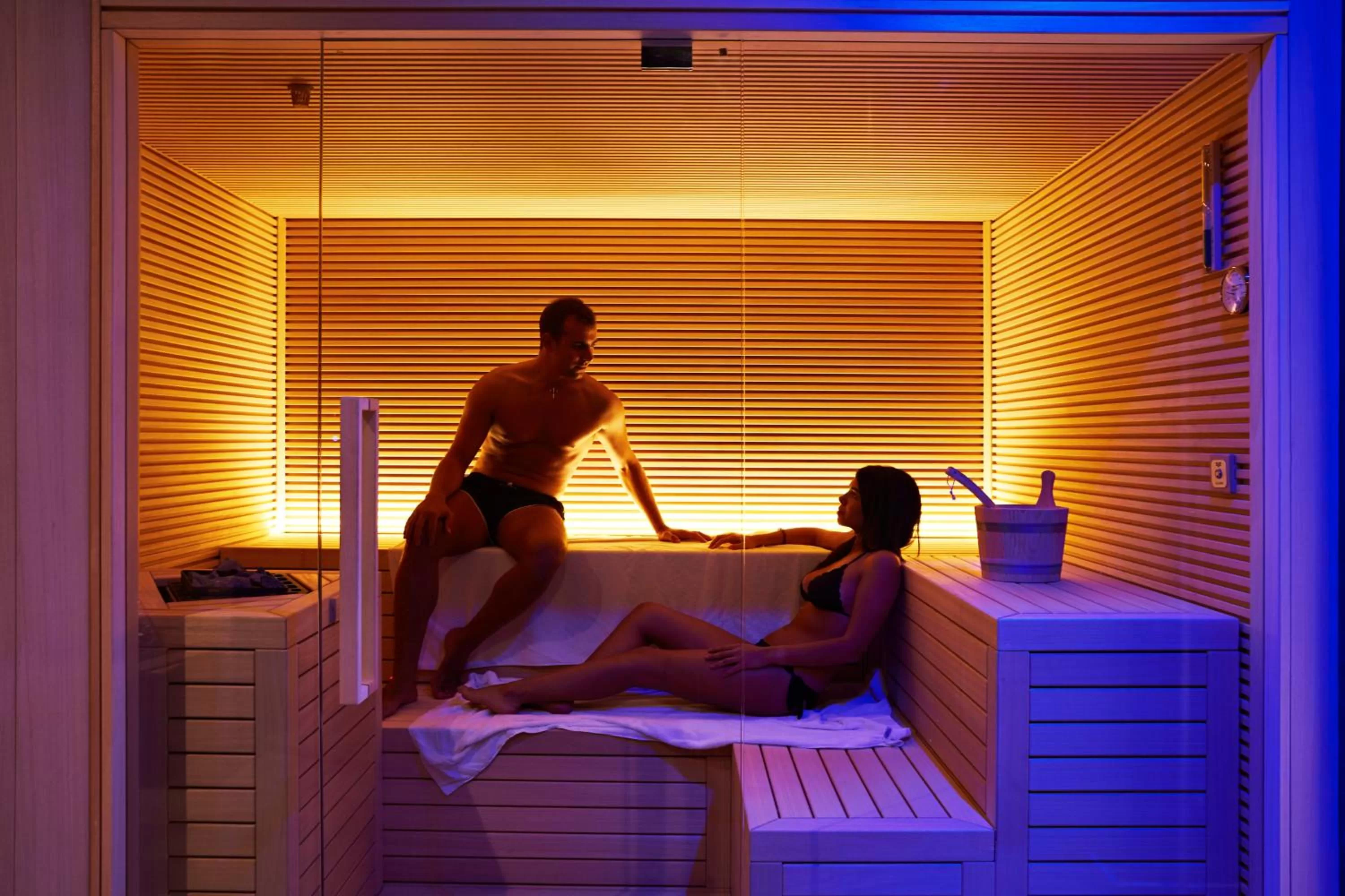 Sauna in Hotel The Building