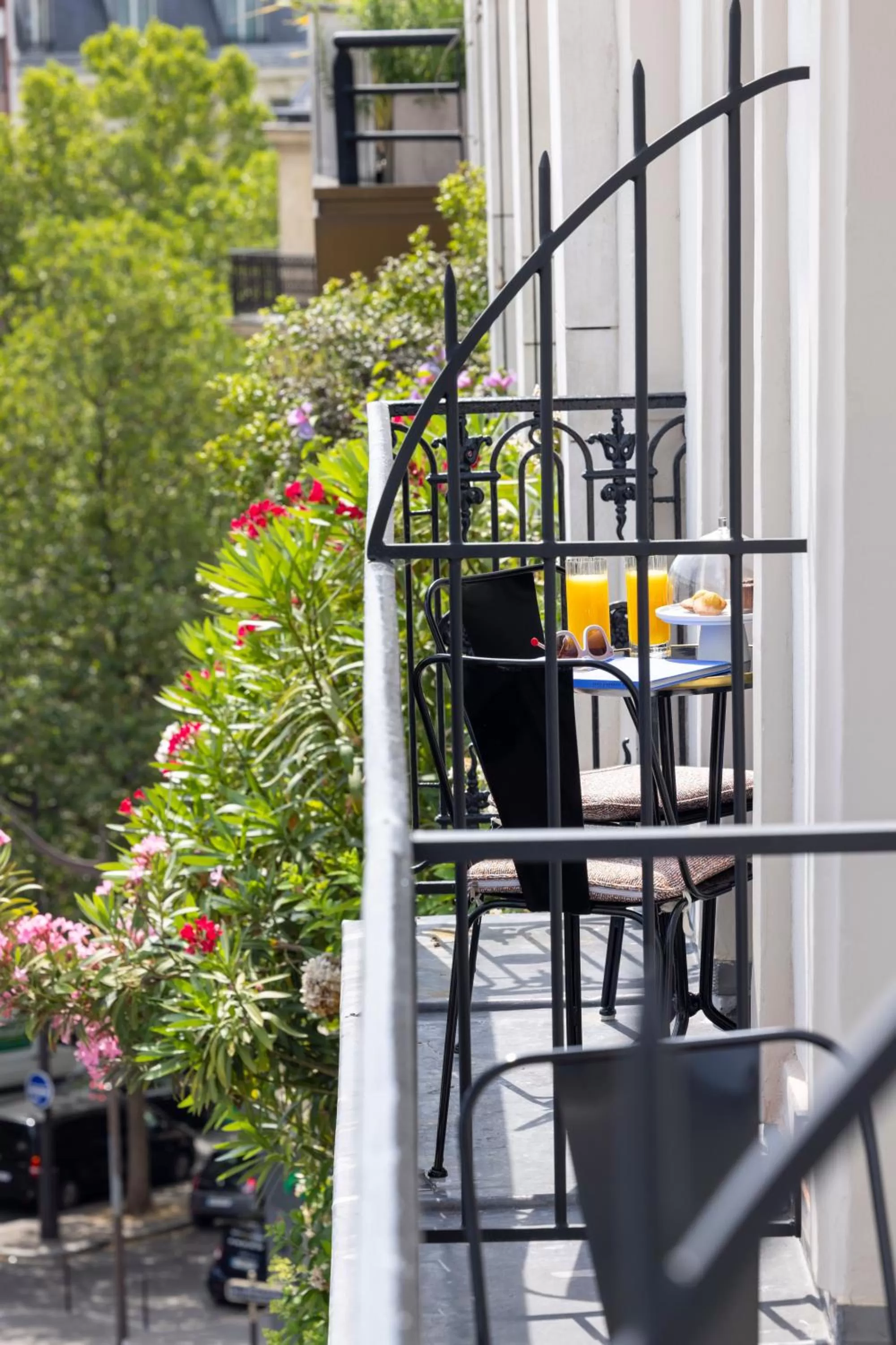 Balcony/Terrace in Padam Hôtel