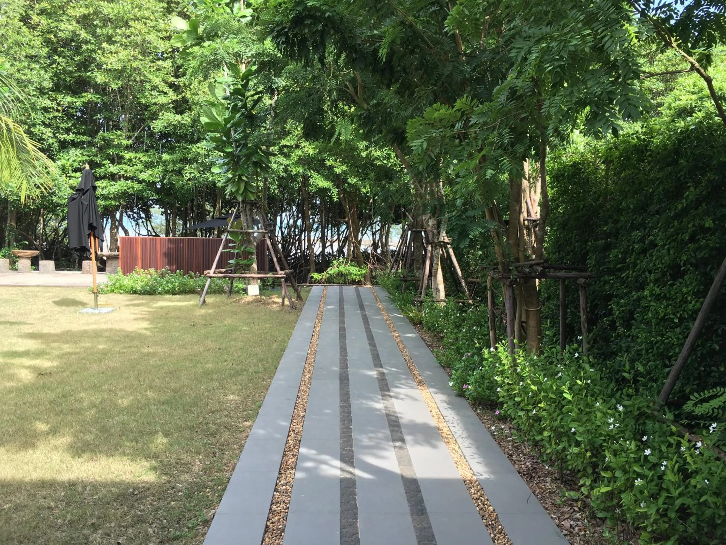 Facade/entrance in Avatar Railay-Adults Only