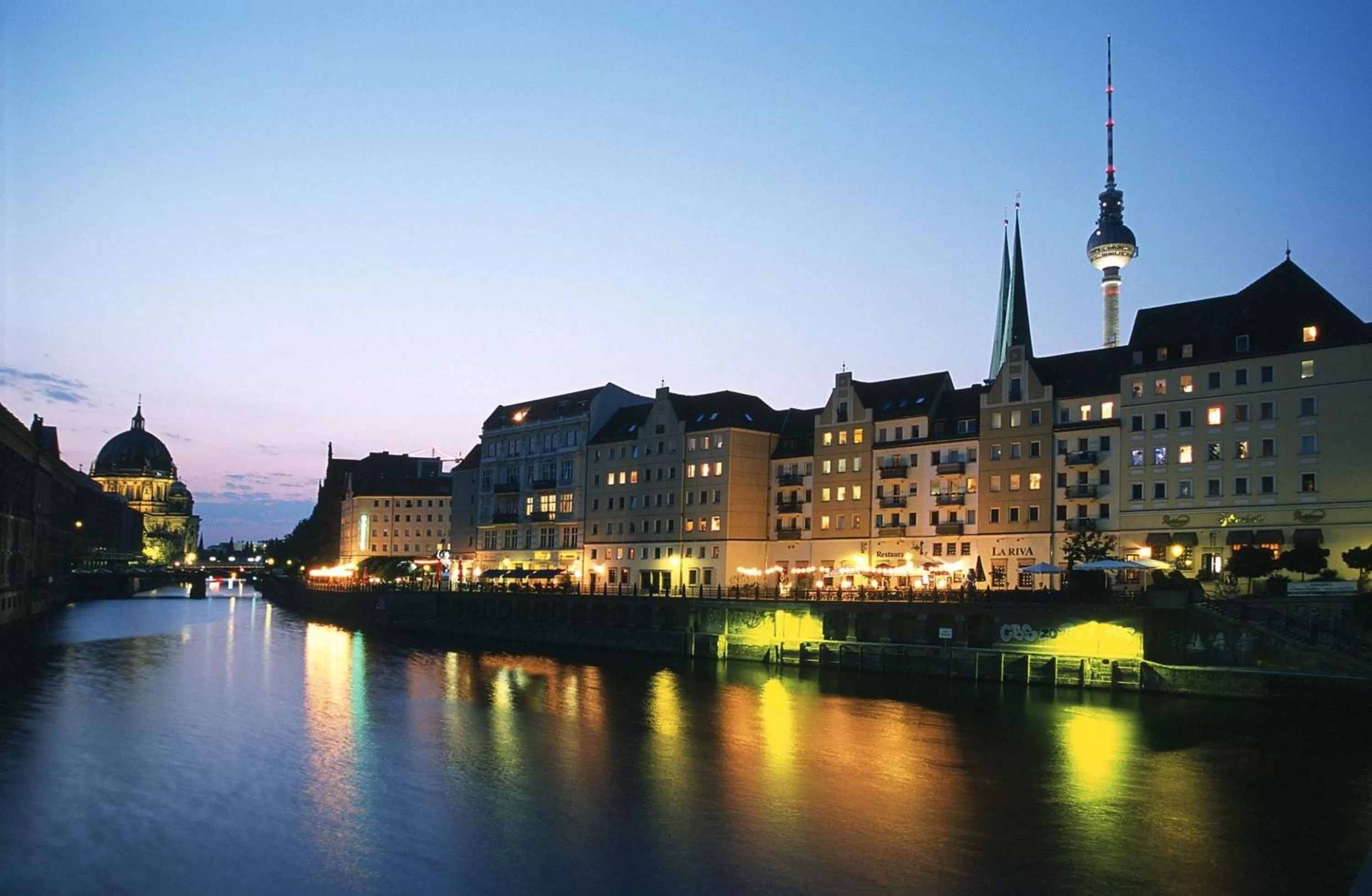 Area and facilities in Novotel Suites Berlin City Potsdamer Platz