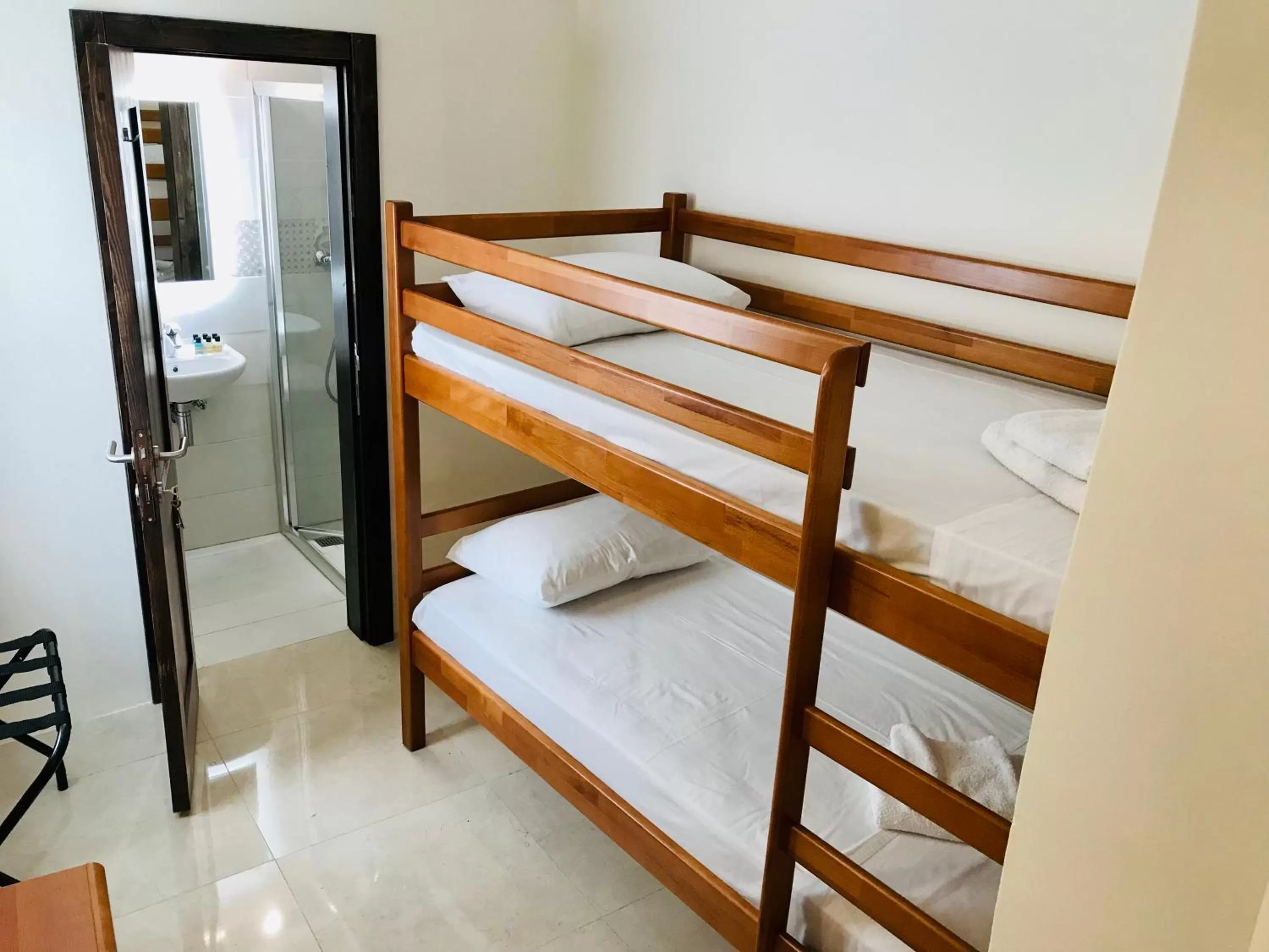 Bed in The Cloisters Bed And Breakfast