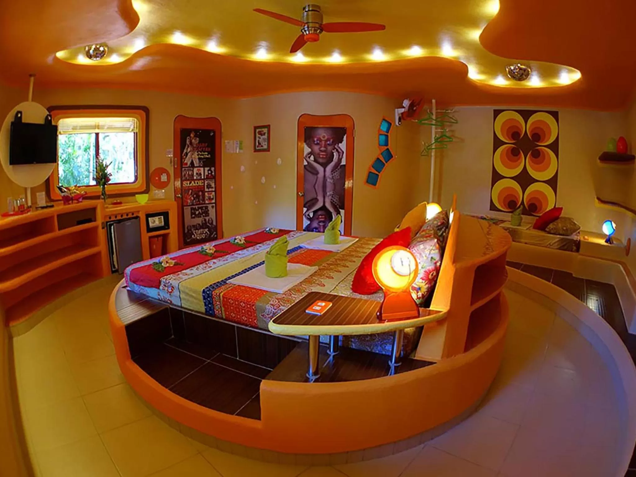 Photo of the whole room in Takatuka Beach Resort