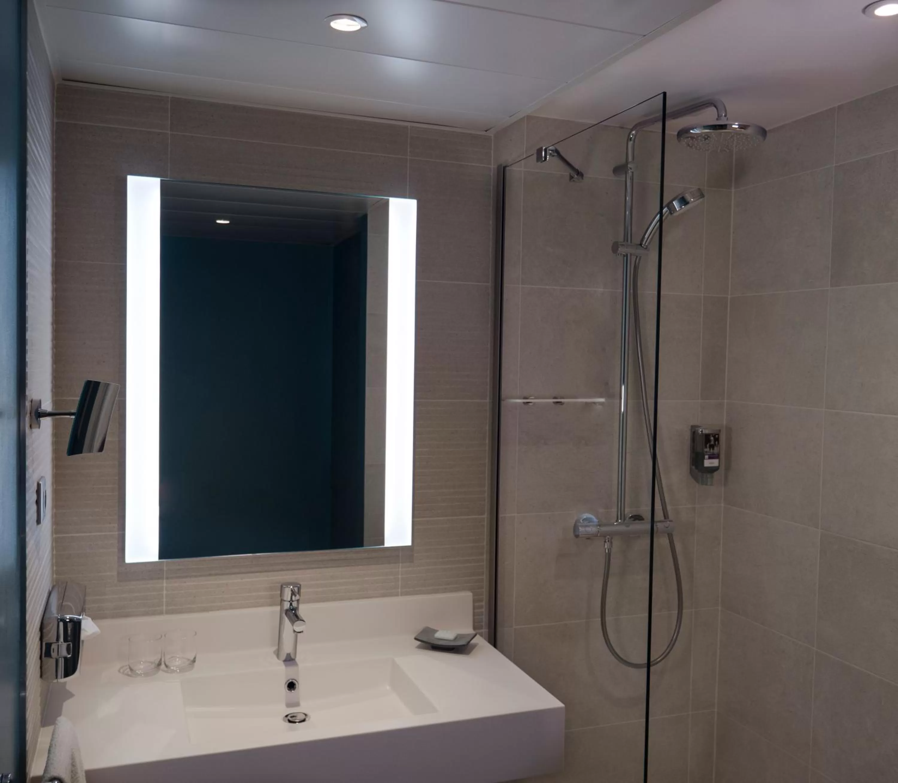 Bathroom in Mercure Annemasse Porte De Genève