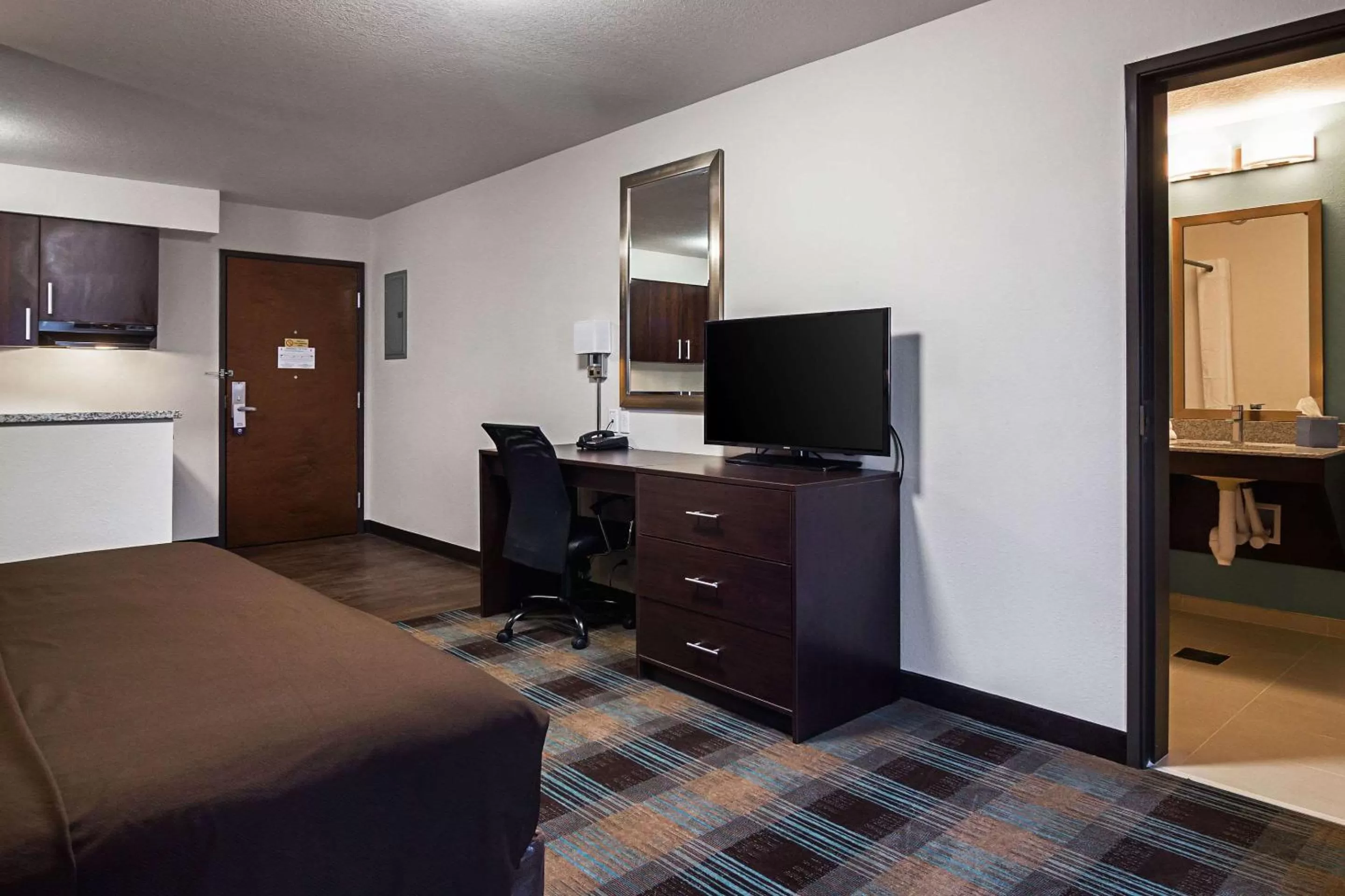 Photo of the whole room in Suburban Studios Monaca - Pittsburgh