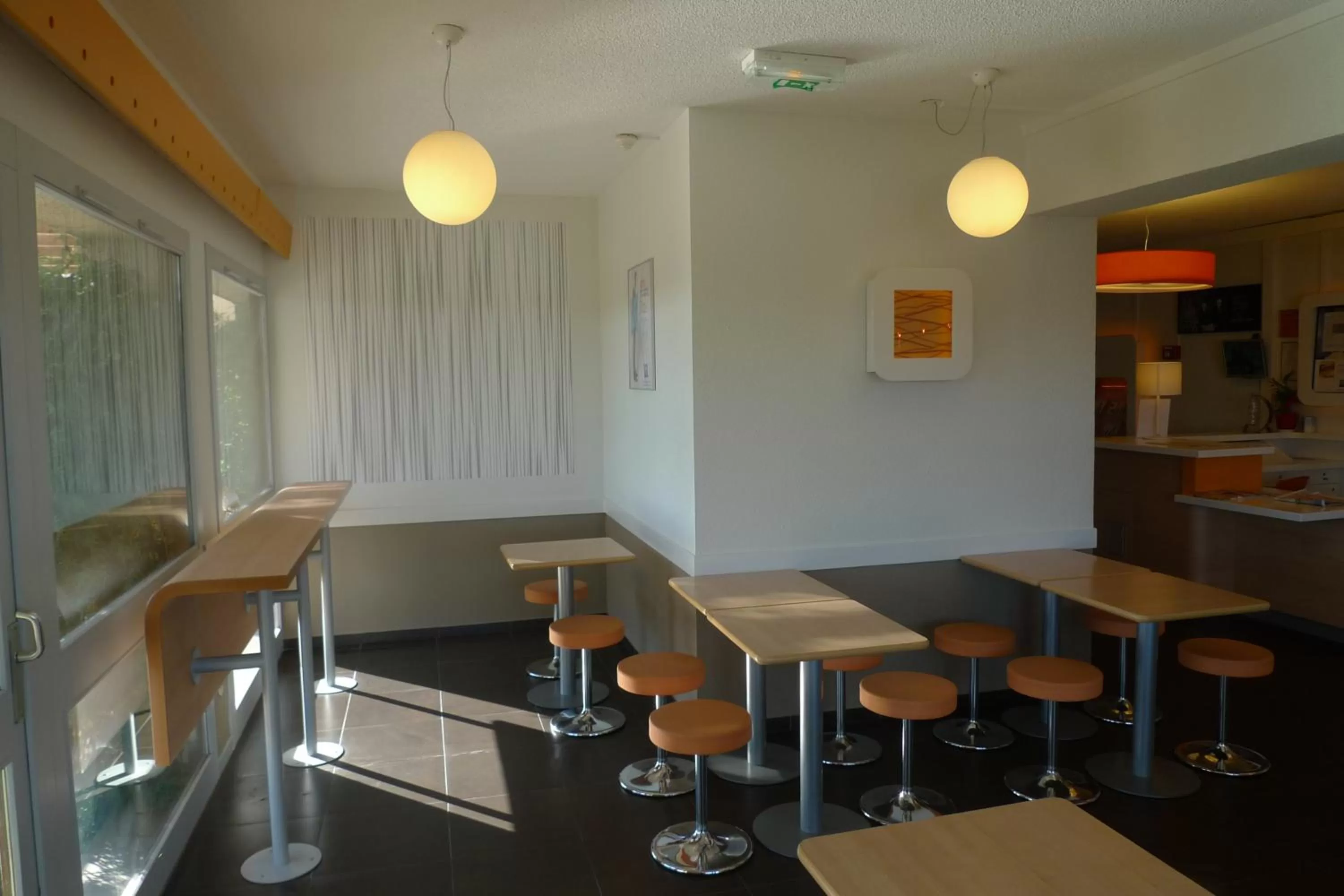 Restaurant/places to eat in ibis budget Narbonne Sud A9/A61