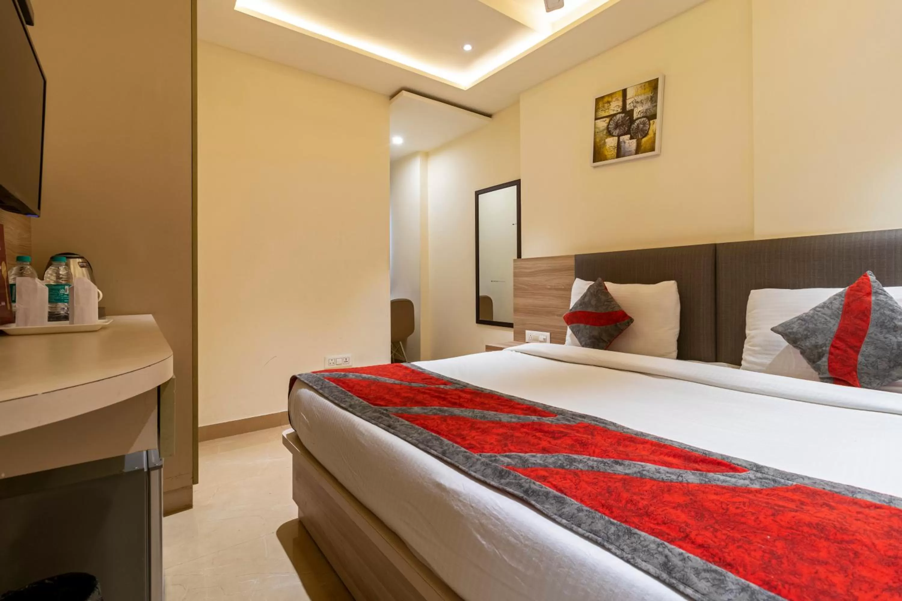 Bedroom, Bed in Hotel Tripple Tree - Near Ganga Ram & BLK Hospital - Karol Bagh