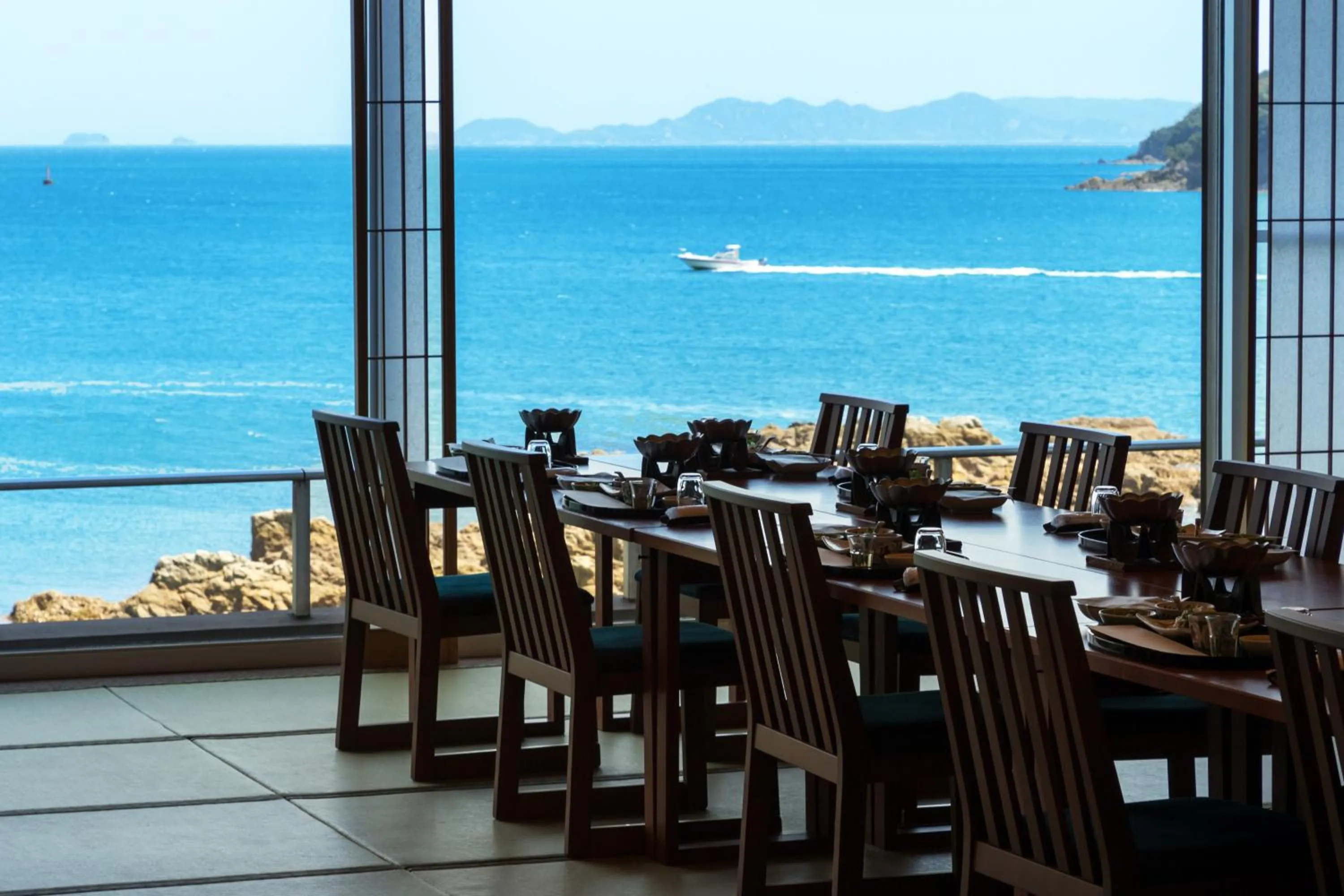 Restaurant/places to eat in Hotel Ofutei